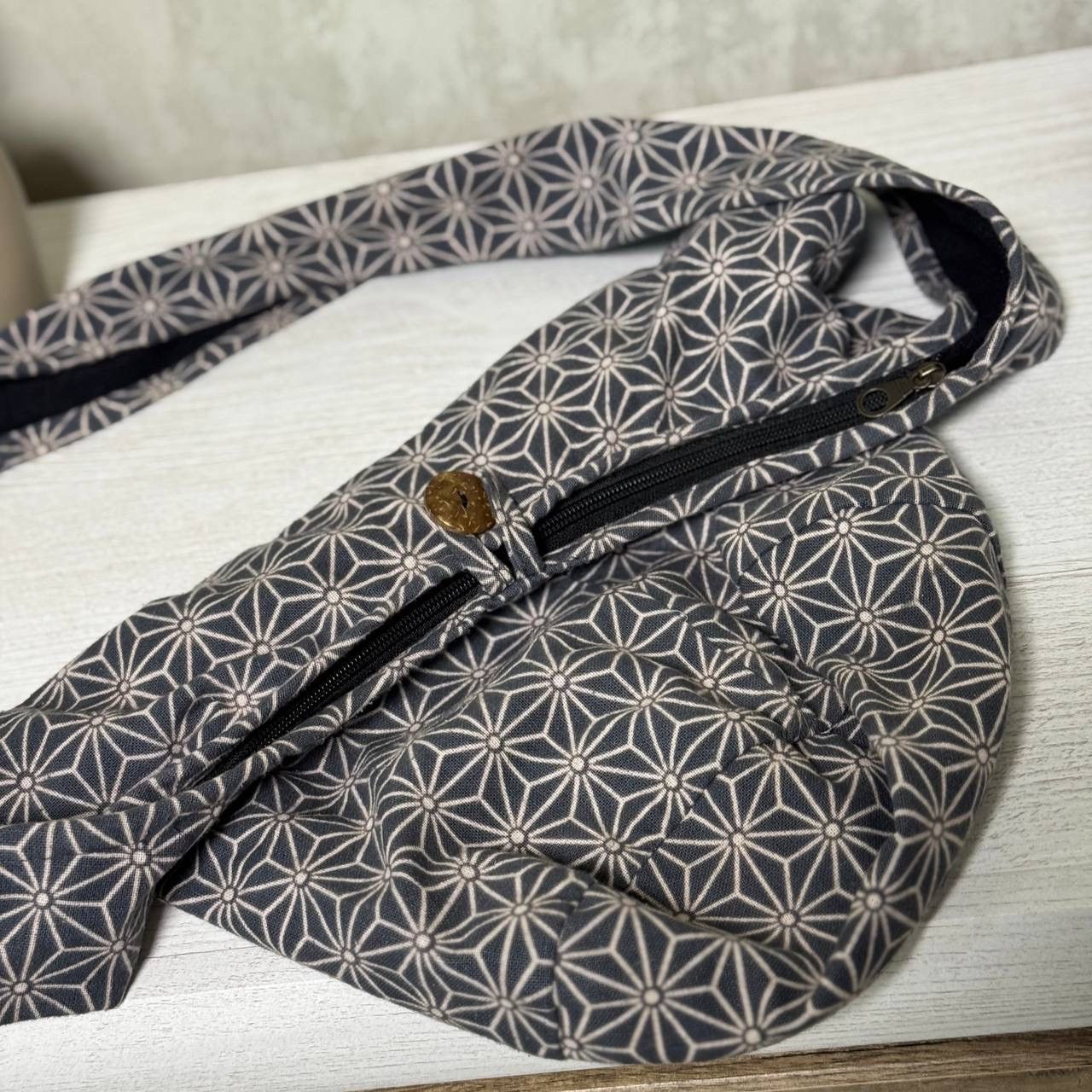 Hysteric Glamour VTG Shoulders Bag Grunge Avantgarde Hobo Y2K 00s USA Size ONE SIZE - 3 Thumbnail