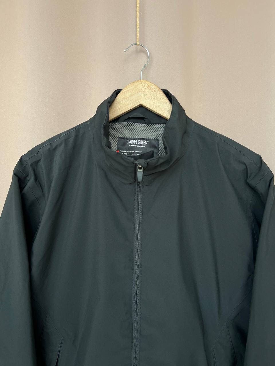 Galvin Green Galvin Green Gore-Tex Black Jacket Mens Size M Golf Full Zip Size US M / EU 48-50 / 2 - 2 Thumbnail