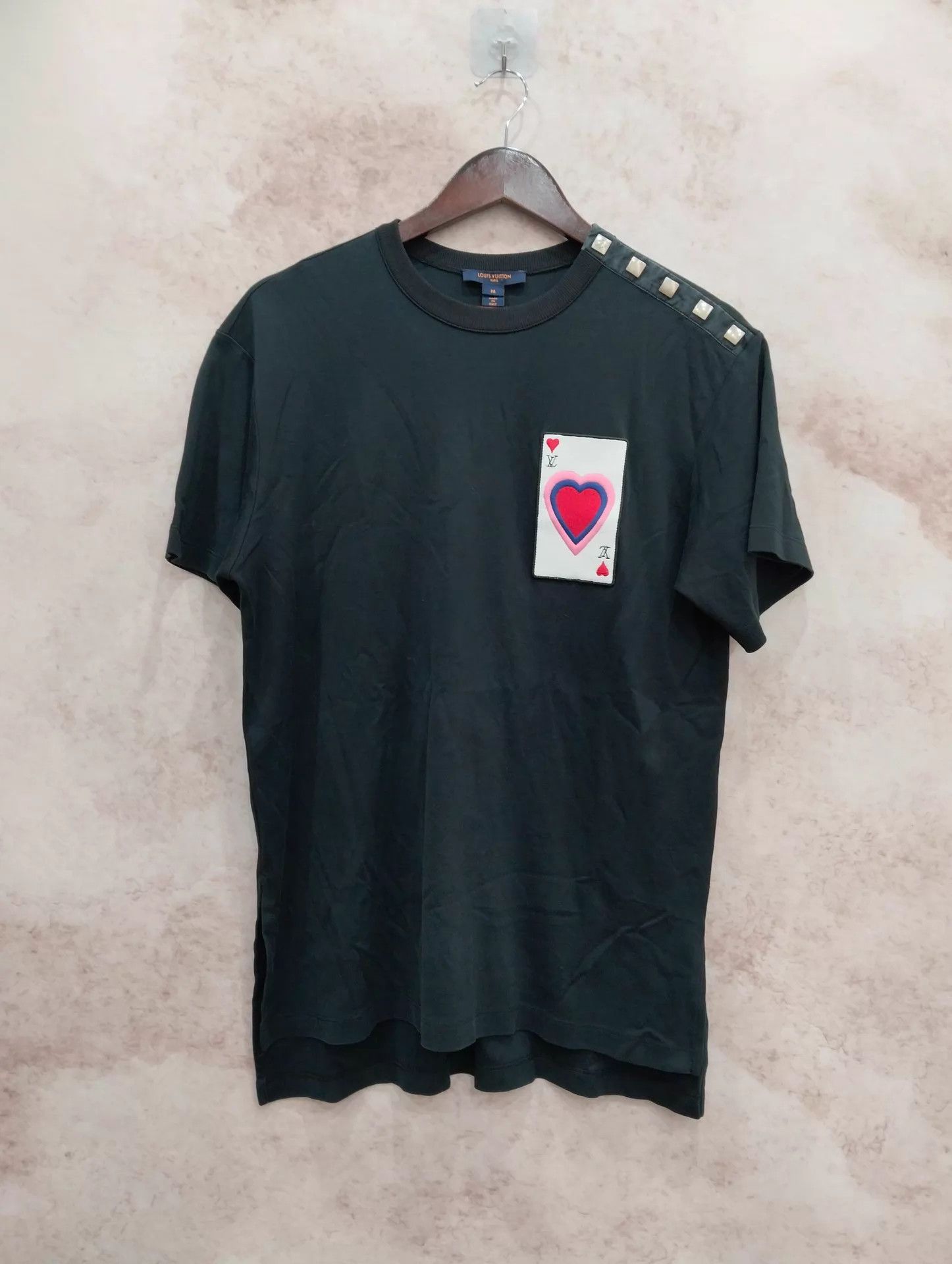 Louis Vuitton Louis Vuitton Black Poker Stud T-Shirt M Size M / US 6-8 / IT 42-44 - 1 Thumbnail