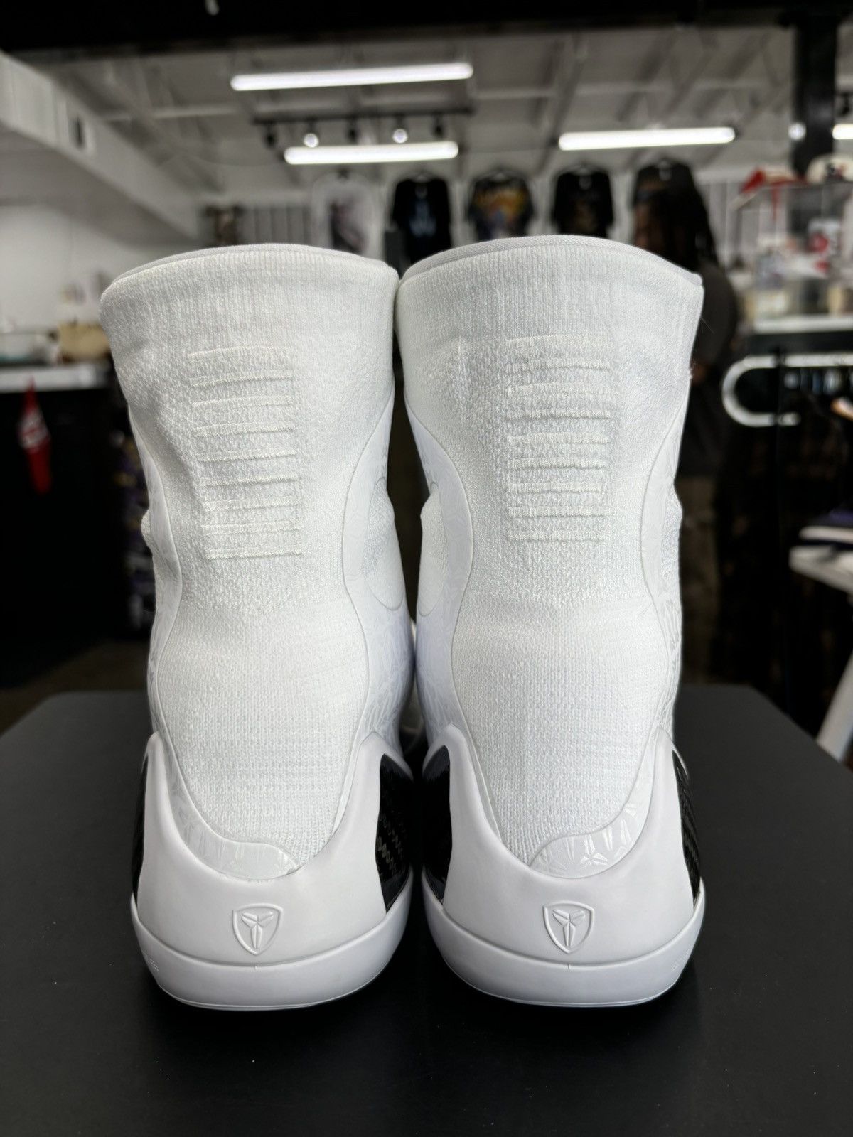 Nike Nike Kobe 9 Elite Protro Halo Sz. 9.5 (2024) Size US 9.5 / EU 42-43 - 5 Thumbnail
