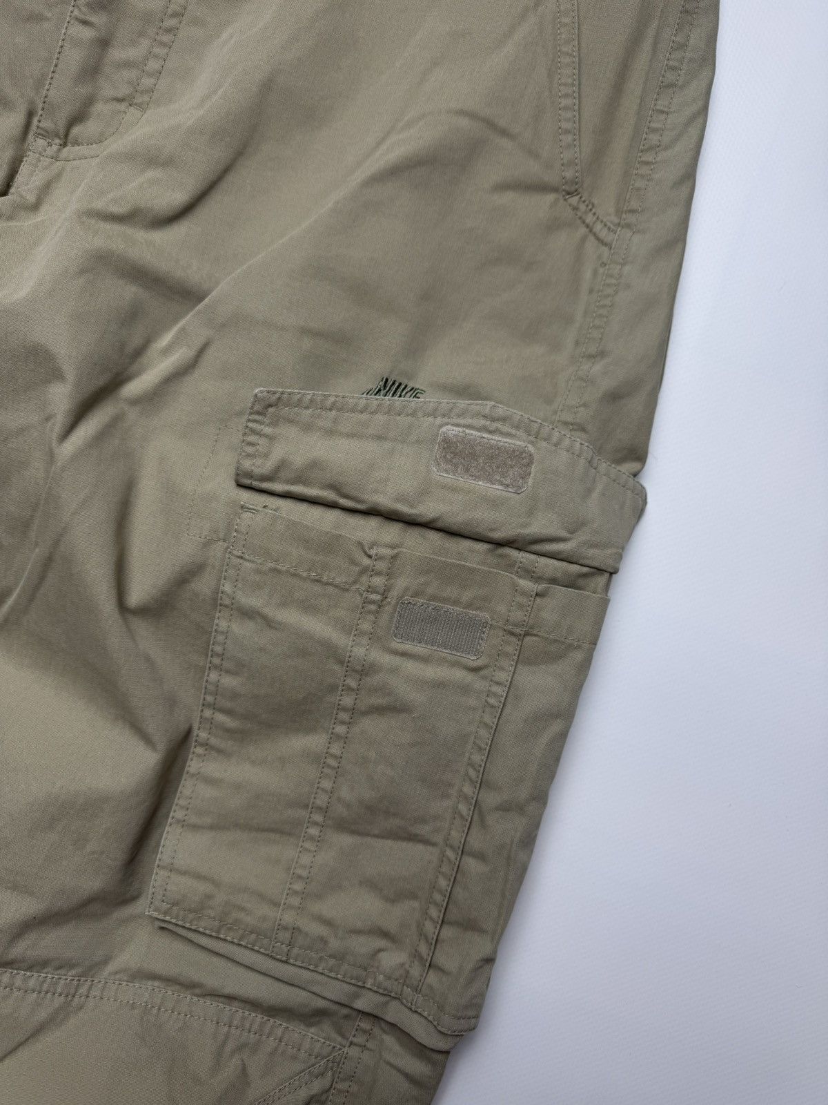 Nike Vintage Nike Gorpcore Khaki Cargo Pants Size US 34 / EU 50 - 5 Thumbnail