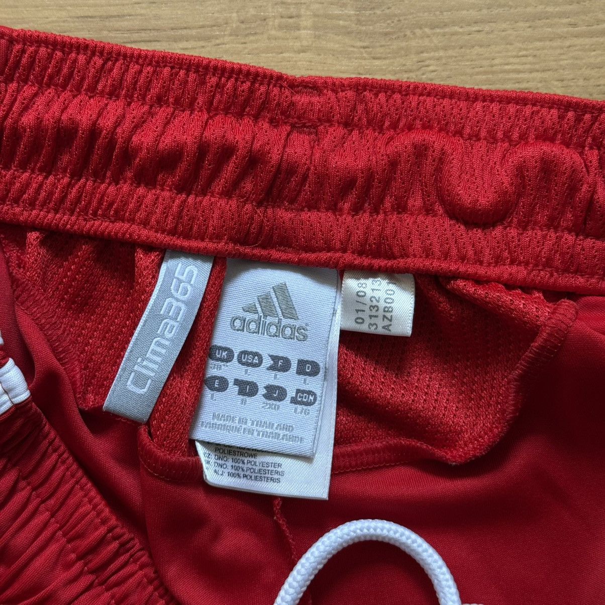 Adidas Liverpool Adidas Shorts Home 2008 Size US 33 - 4 Thumbnail
