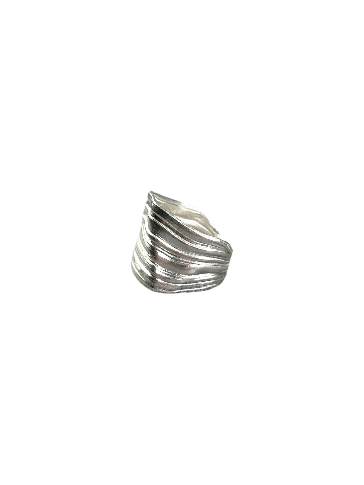 Japanese Brand ARTISAN MADE ASYMMETRICAL WAVES HEAVY STERLING SILVER RING Size ONE SIZE - 5 Thumbnail