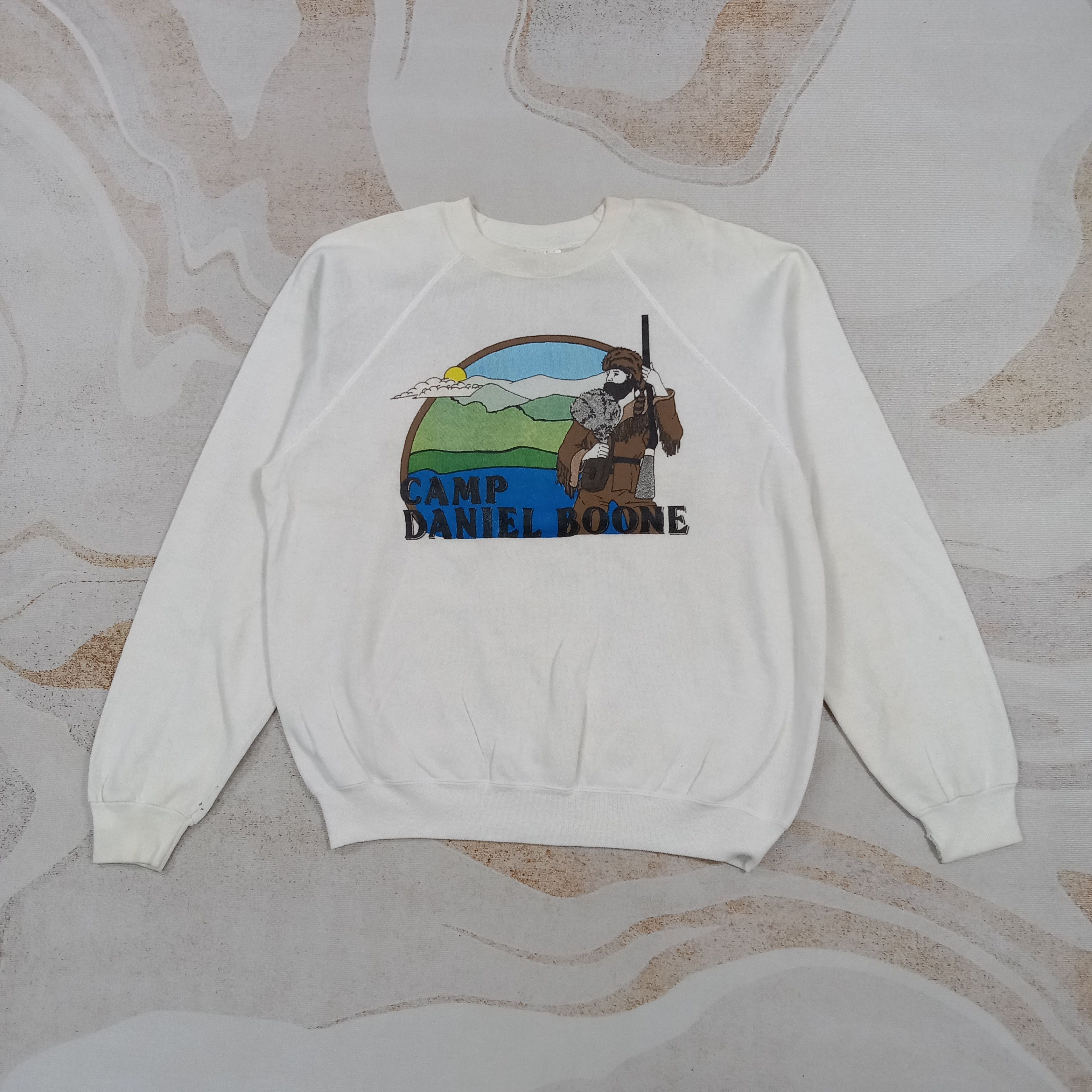 Vintage Vintage 90's Camp Daniel Boone Sweatshirt C286N13 Size US L / EU 52-54 / 3 - 1 Thumbnail