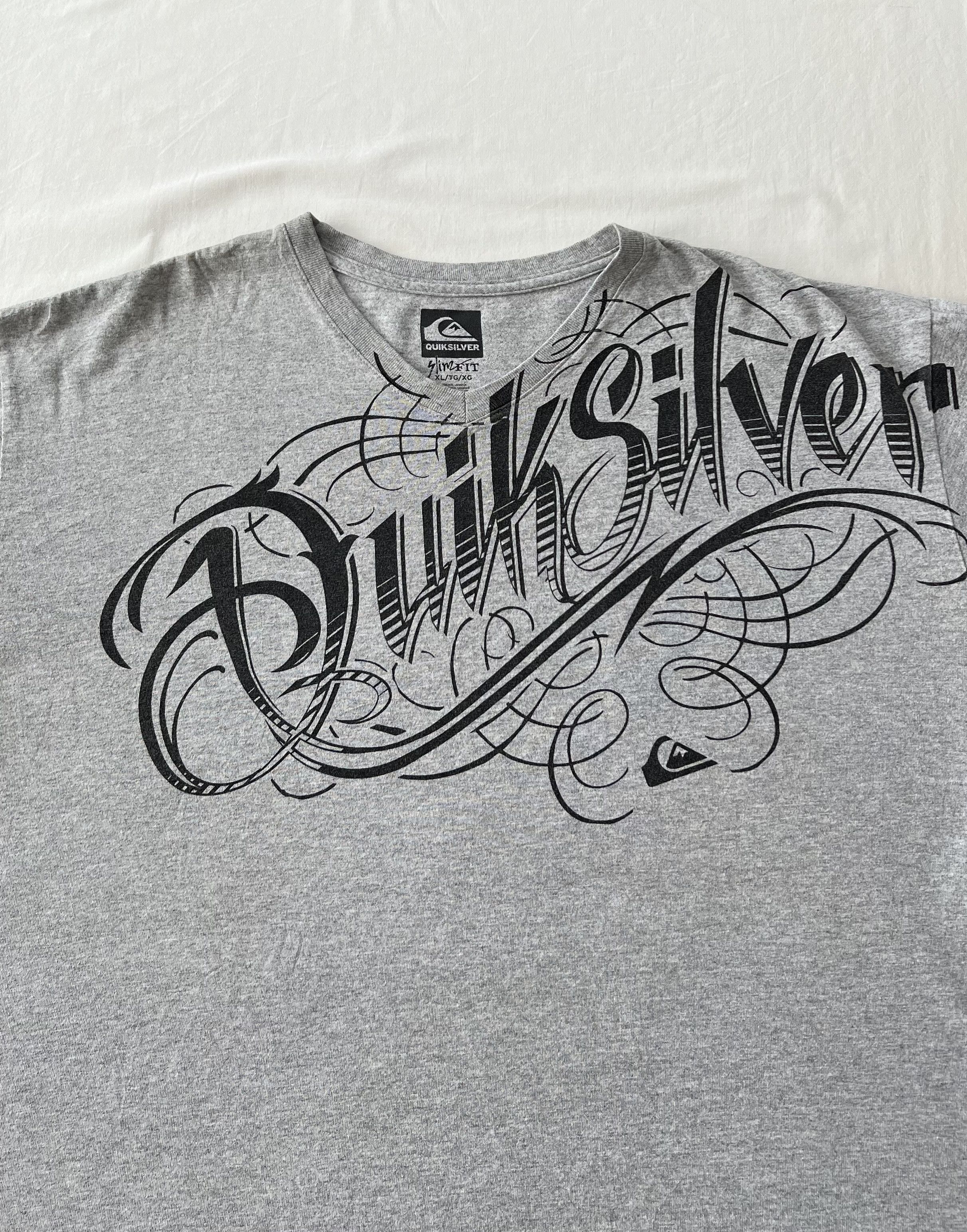 Quiksilver Vintage 2000s Quiksilver Surfing Surf Style Y2k T-shirt Size US XL / EU 56 / 4 - 3 Thumbnail