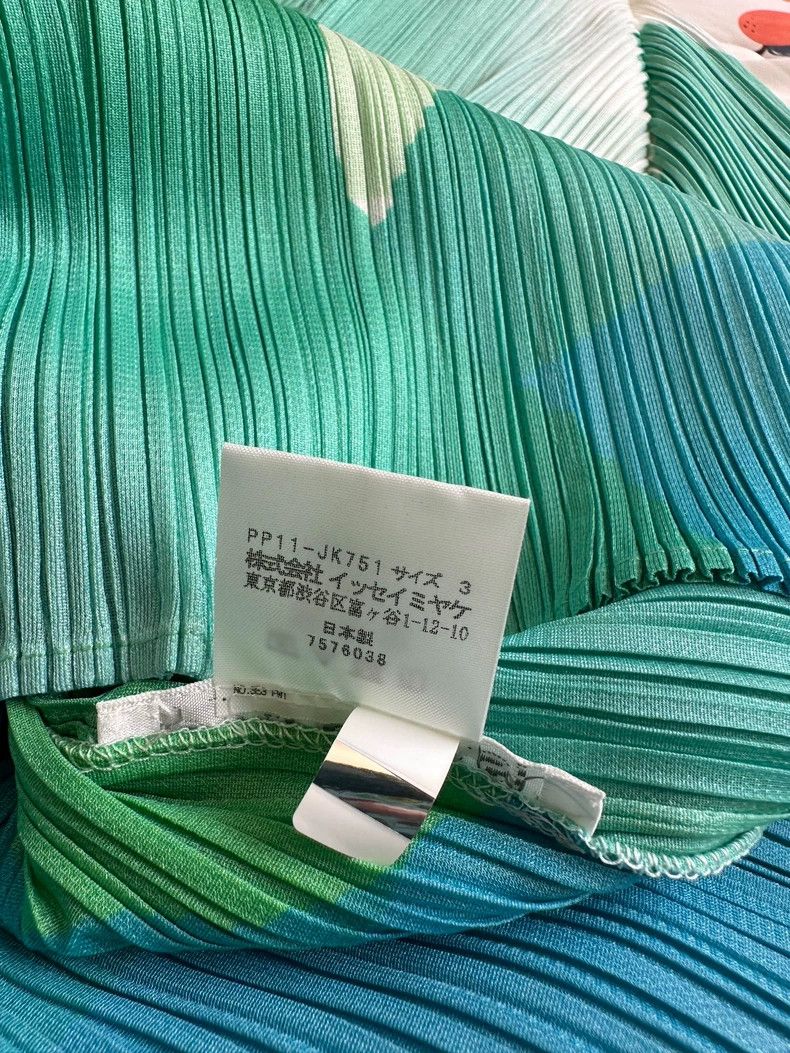 Issey Miyake Issey Miyake size:3 Green cloud pleated short-sleeved shir Size XS / US 0-2 / IT 36-38 - 8 Thumbnail
