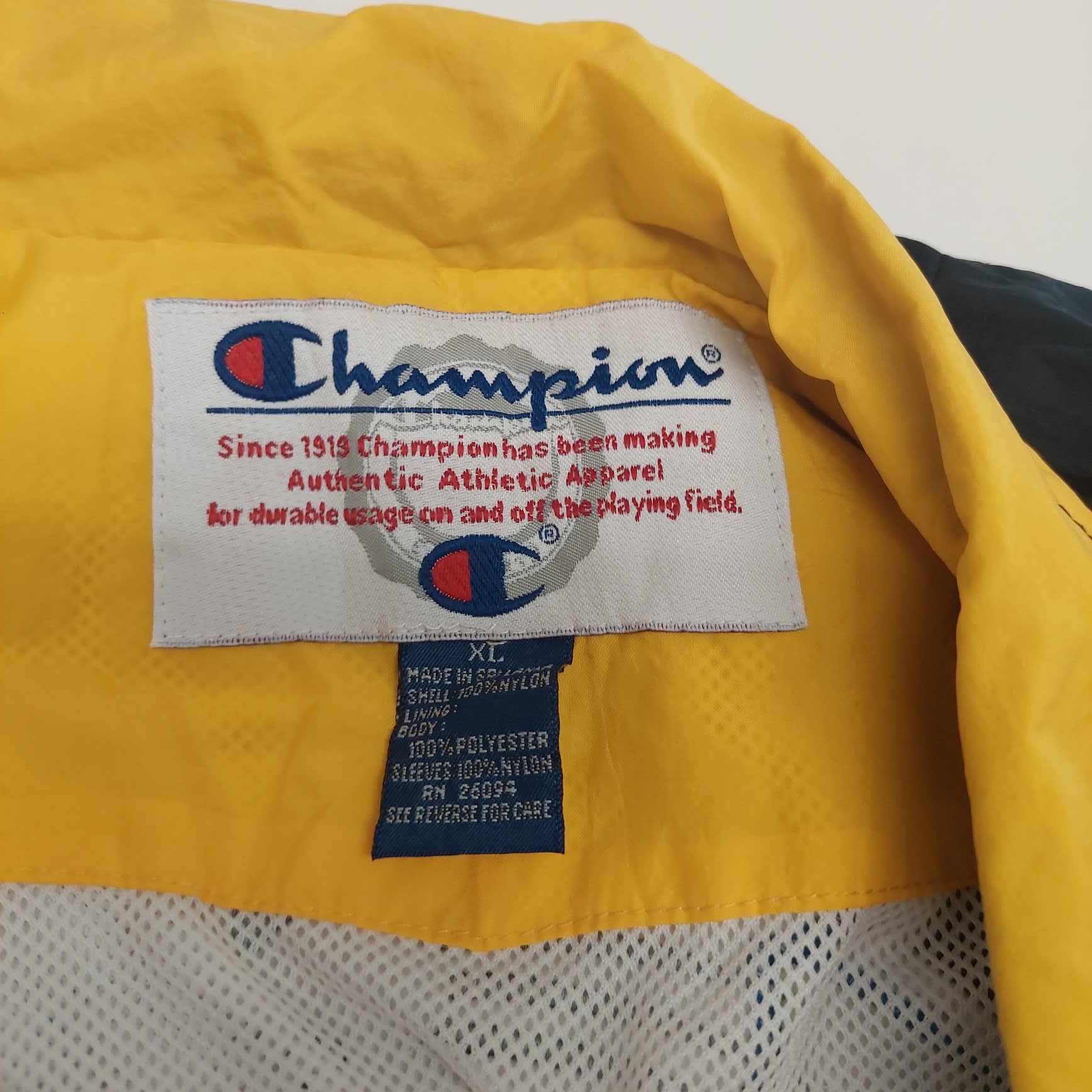 Champion Vintage Champion Starter Pro Line Carolina Panthers NFL Size US XL / EU 56 / 4 - 8 Thumbnail