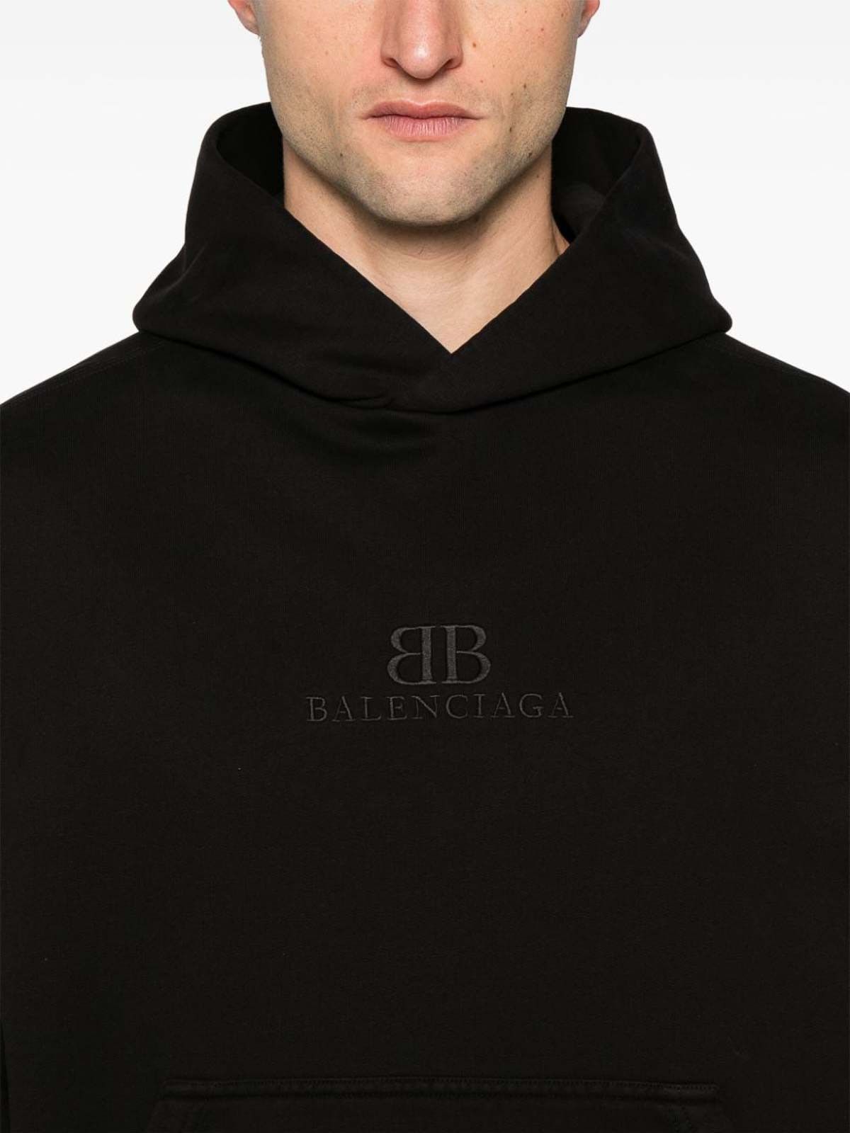 Balenciaga o1srvl11e0526 555 / BB Classic Hoodie Medium Fit in Black Size US S / EU 44-46 / 1 - 3 Thumbnail