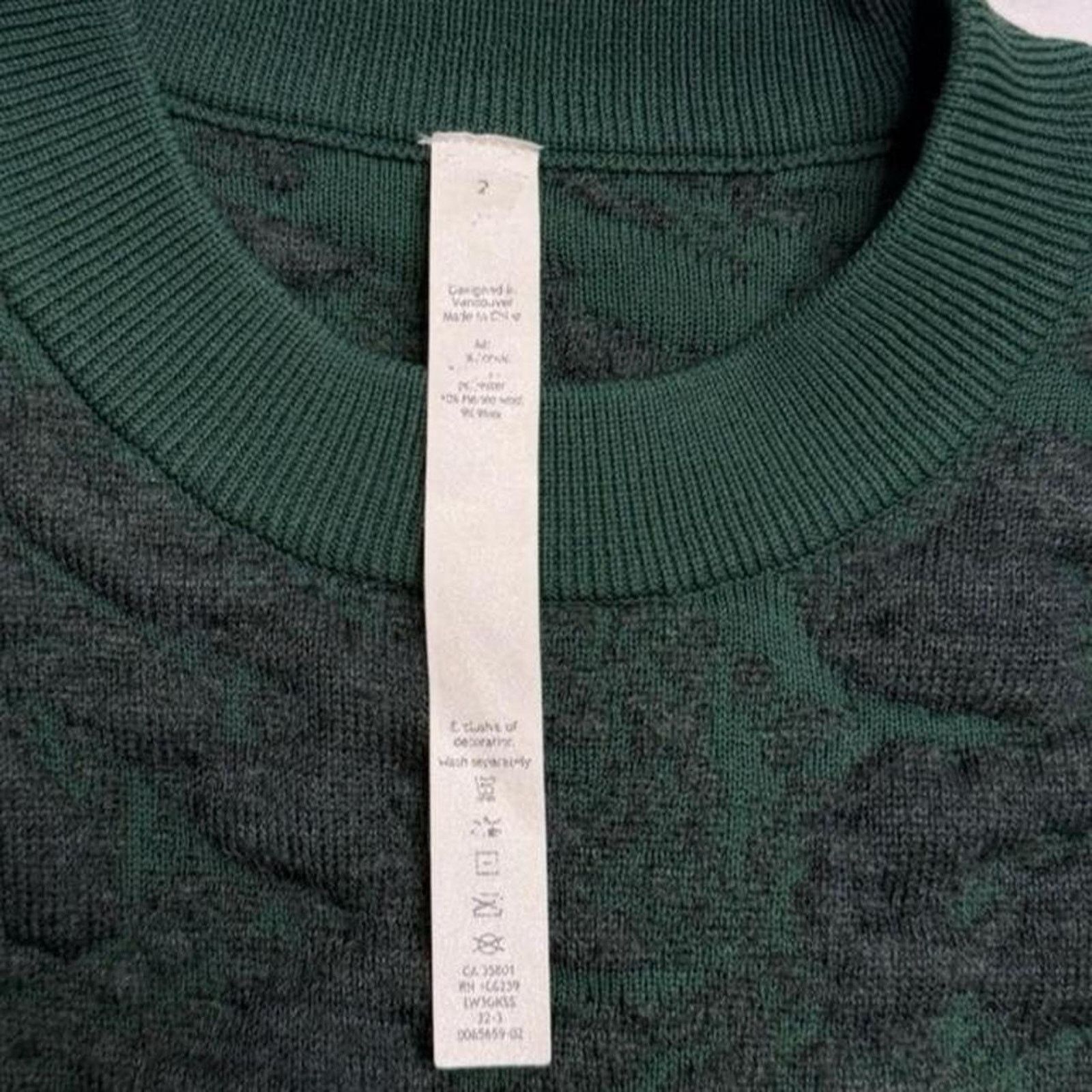 Lululemon Lululemon Jacquard Textured Womens green sweatshirt size 2 Size XS / US 0-2 / IT 36-38 - 4 Thumbnail