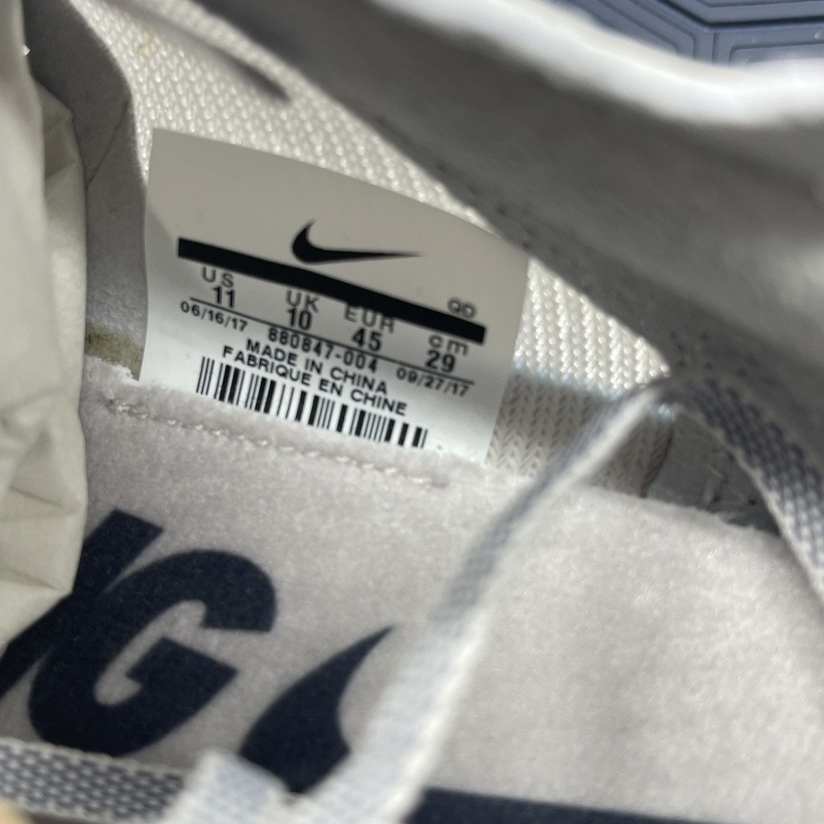 Nike Zoom vaporfly 4% vast gray Size US 11 / EU 44 - 8 Thumbnail