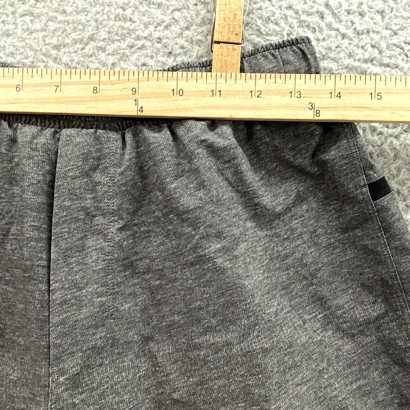 Lululemon Lululemon License to Train Shorts Men's Medium Gray Athletic Running Athleisure Size US 31 - 3 Thumbnail