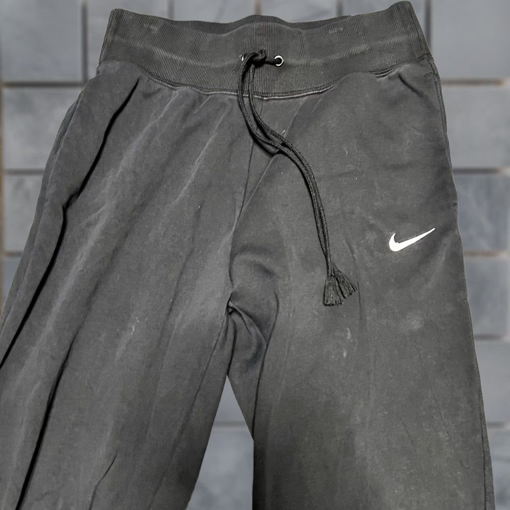 Nike Nike Pants Womens M Black Sweatpants Joggers Phoenix Fleece High Waisted Size 32" / US 10 / IT 46 - 1 Thumbnail