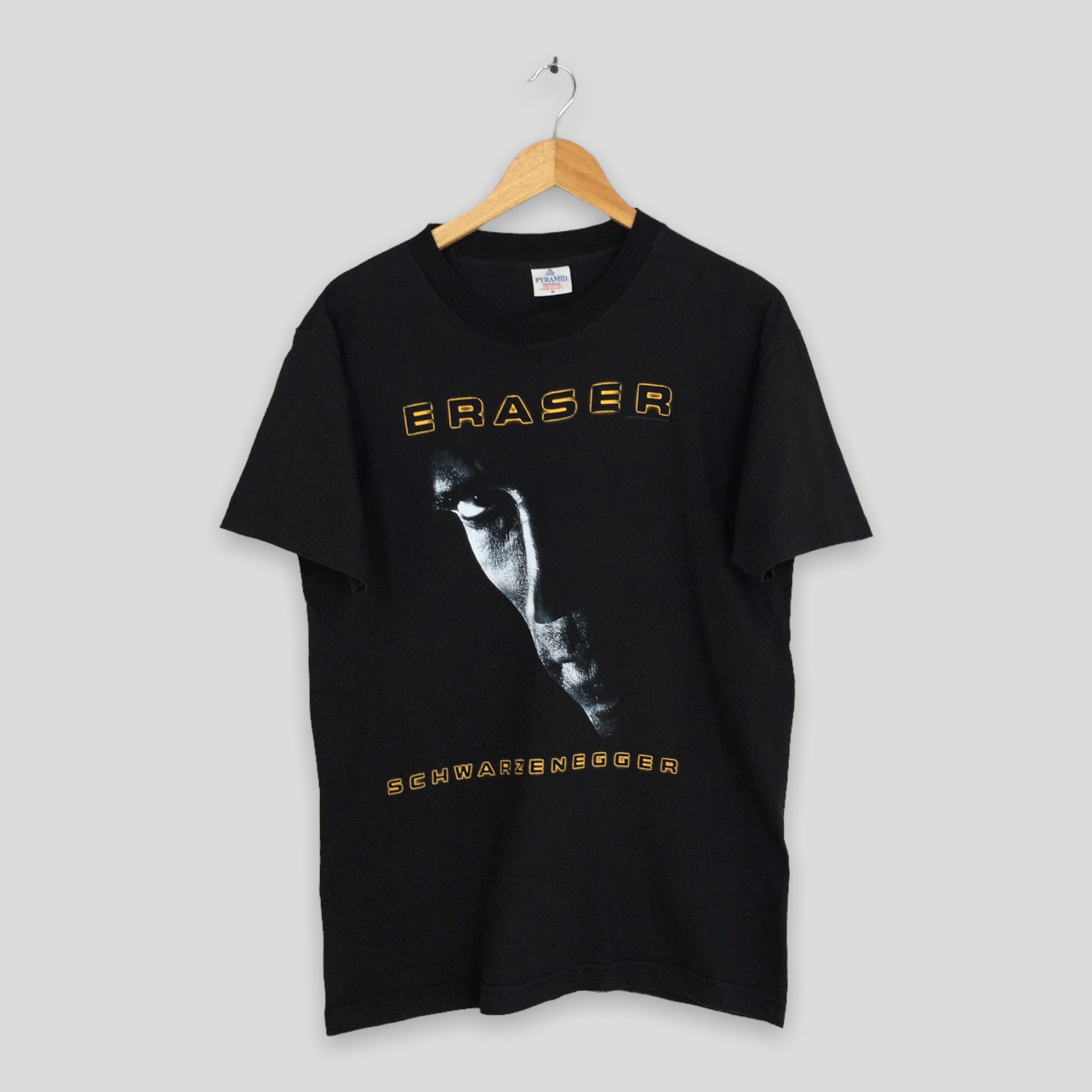 image of Vintage 1996 Eraser Action Thriller Movies Tshirt Medium in Black, Men's