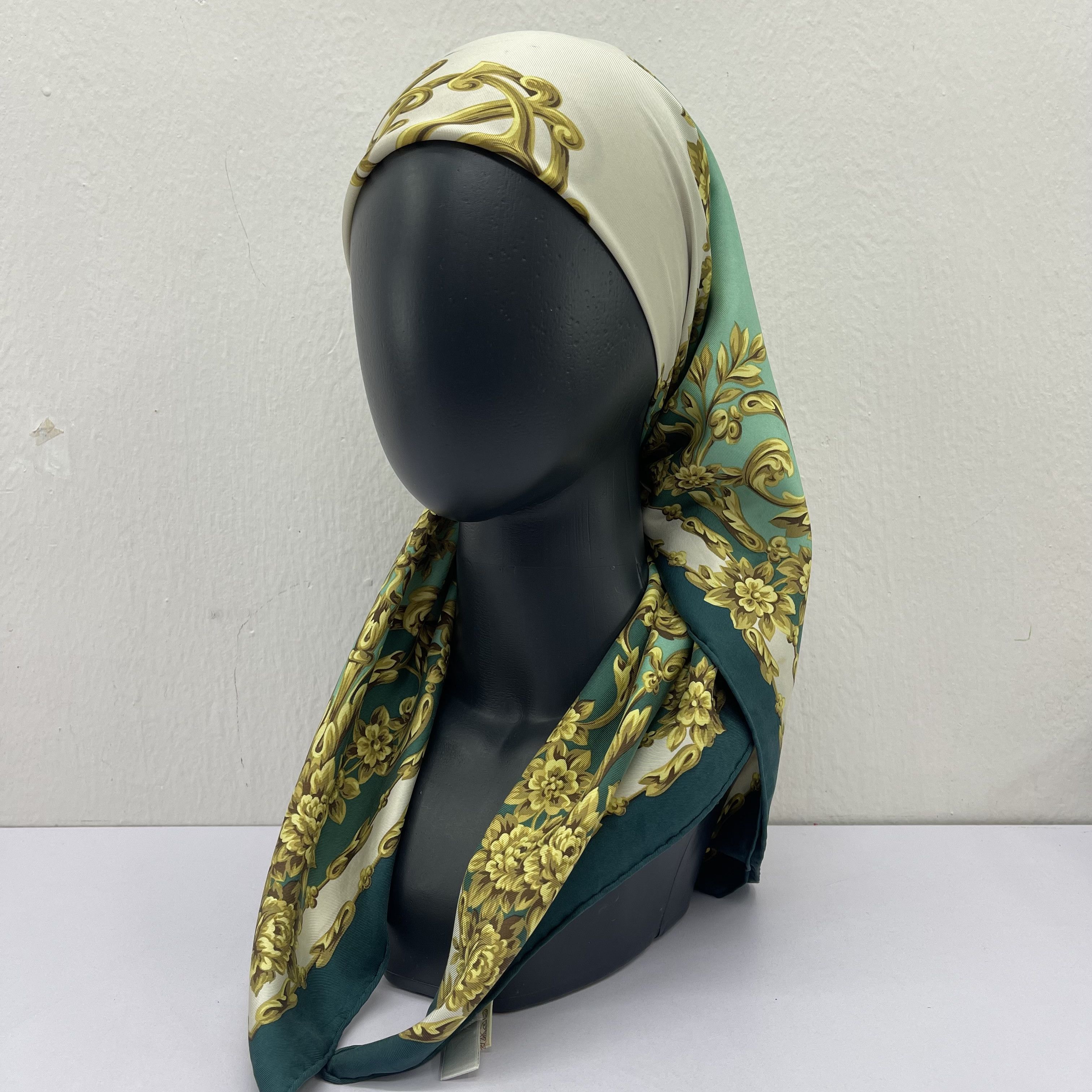 Christian Dior Monsieur Vintage Christian Dior Silk Scarf - S7031 Size ONE SIZE - 1 Thumbnail