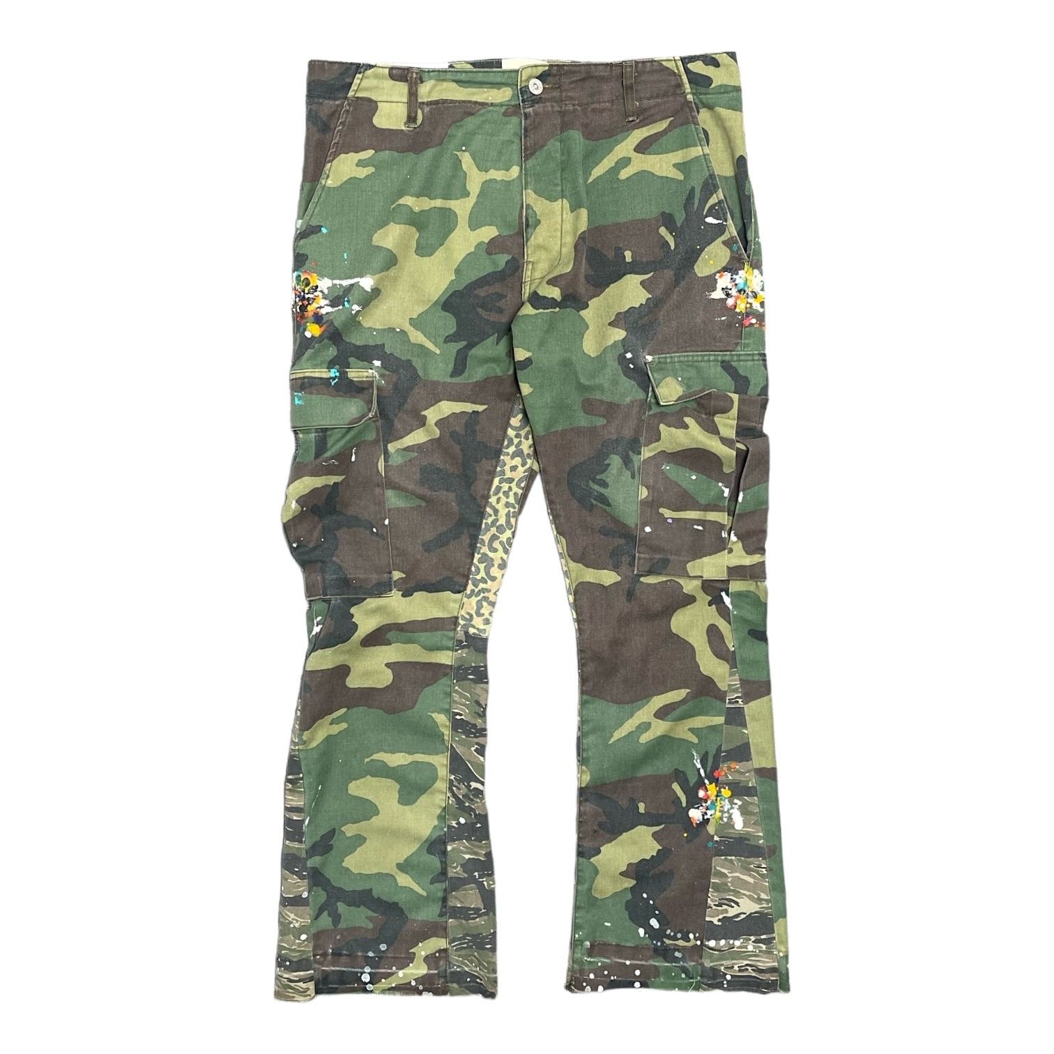 image of Gallery Dept Gallery Department La Flare Paint Splatter Cargo Pants Camo, Men's (Size 33)