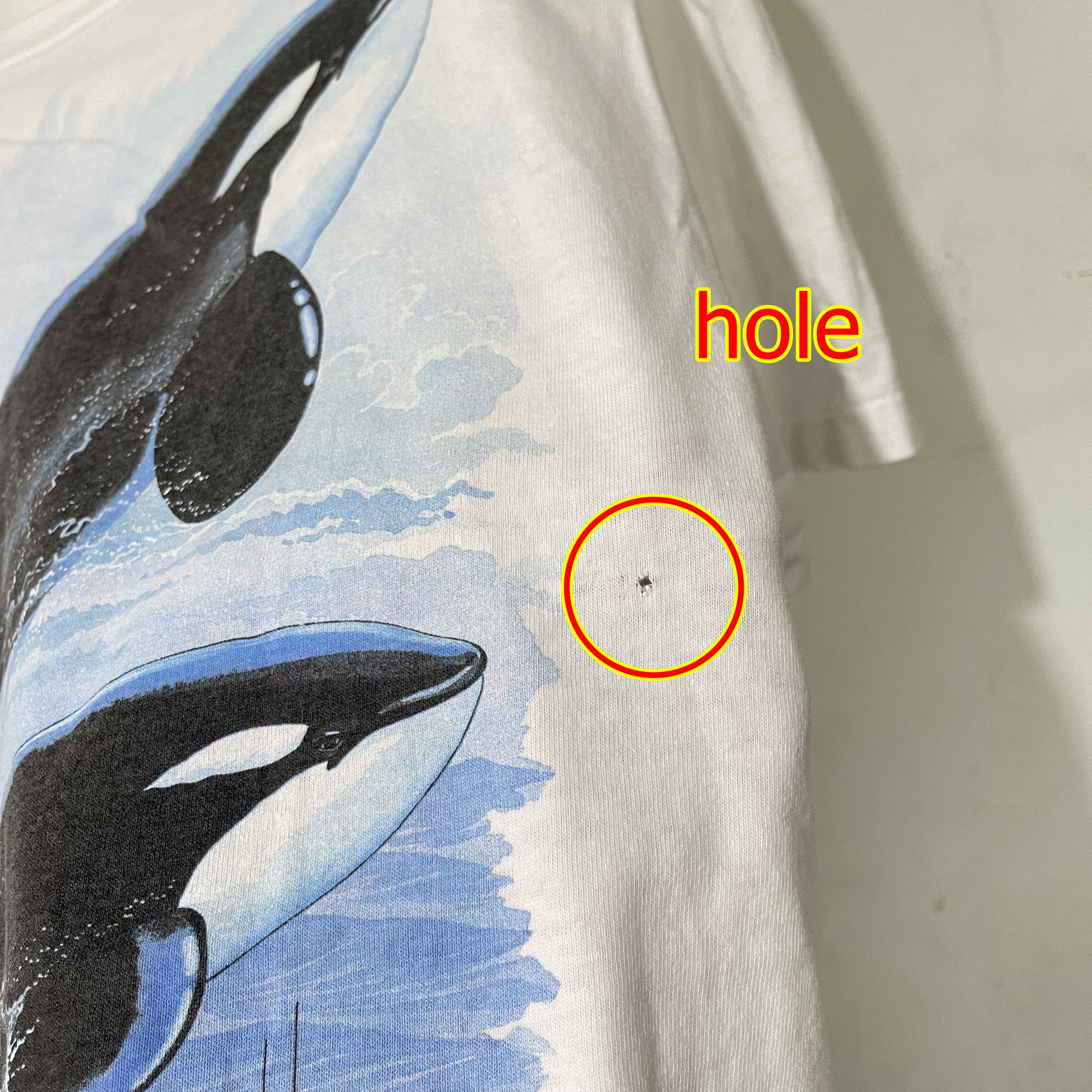 Vintage Vintage 90s Orca Whale T-Shirt Size US M / EU 48-50 / 2 - 7 Thumbnail