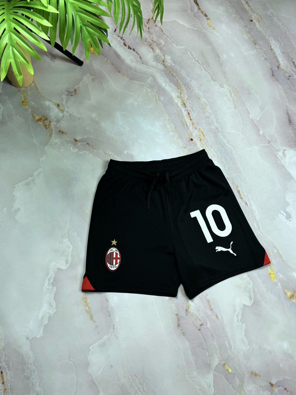 Puma Puma AC Milan Home Shorts 🩳 Size S Size US 30 / EU 46 - 1 Thumbnail