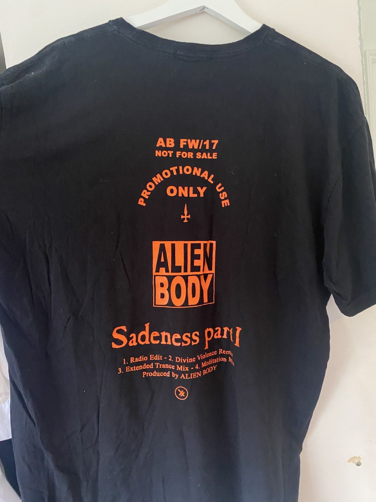 Alien Body Alien Body ‘Sadness’ Tee Size US XL / EU 56 / 4 - 4 Thumbnail