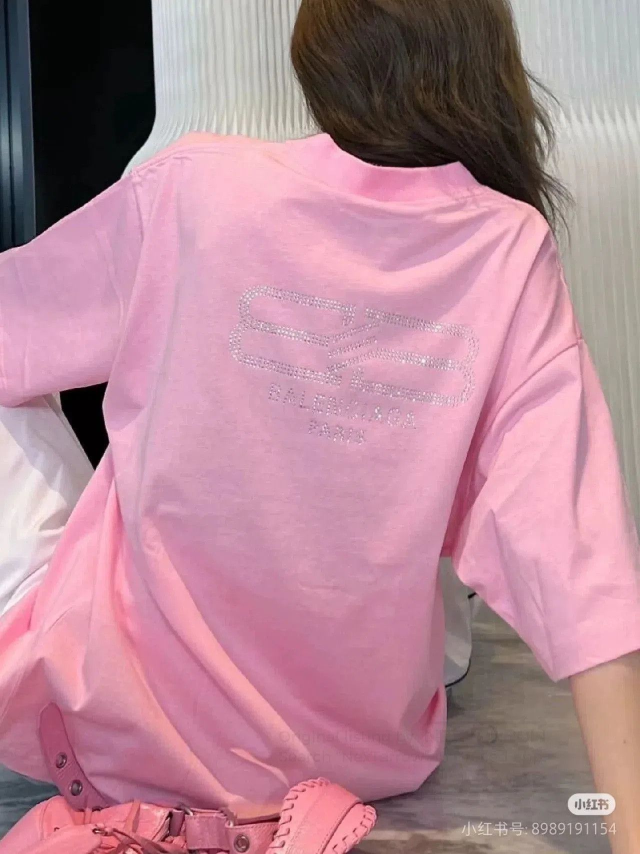 Balenciaga Balenciaga Back Crystal Logo Pink Oversized T-shirt. Size M / US 6-8 / IT 42-44 - 5 Thumbnail
