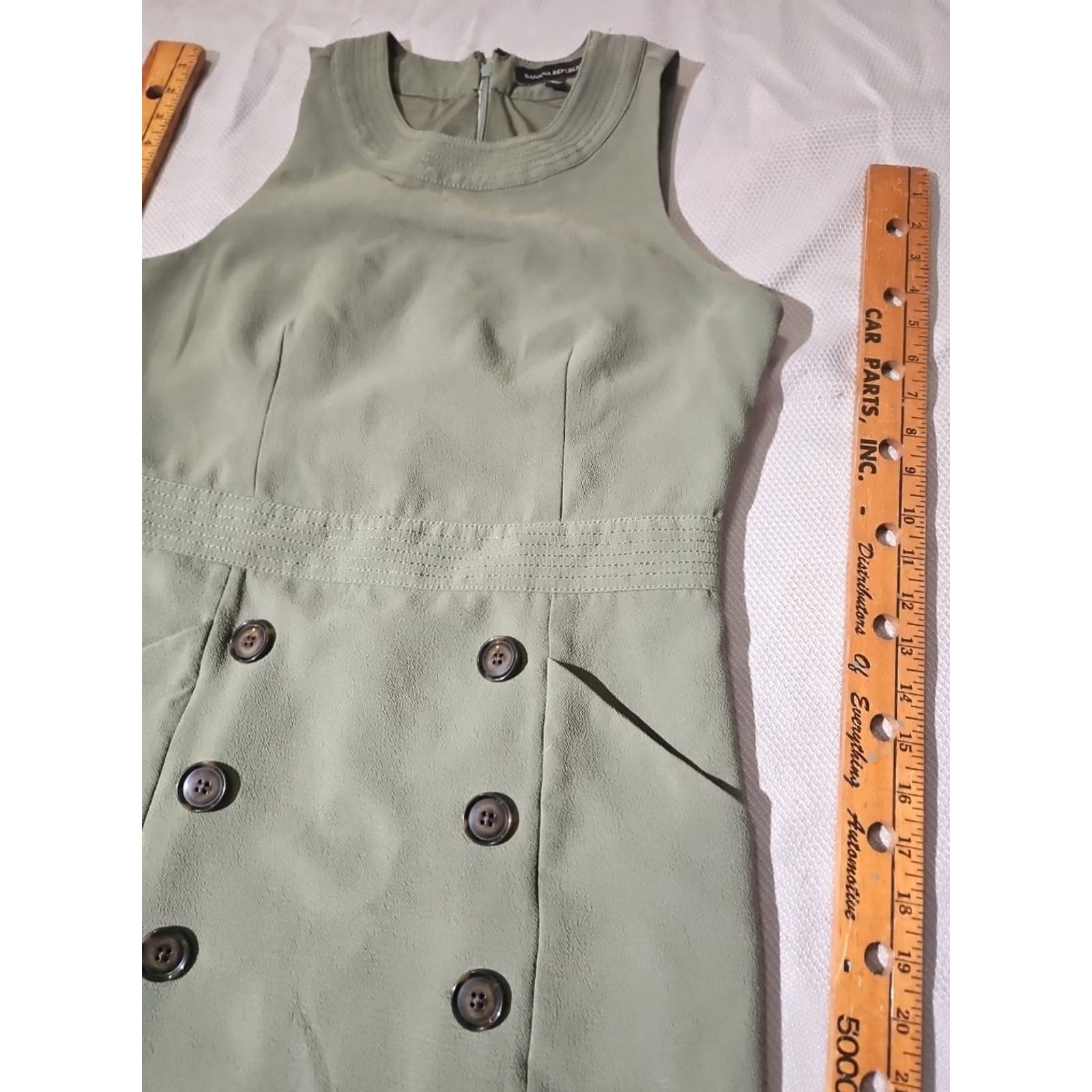 Banana Republic VINTAGE Banana Republic Dress Womens Sz 6 Green Button Utility Sheath Military Midi Size M / US 6-8 / IT 42-44 - 4 Thumbnail