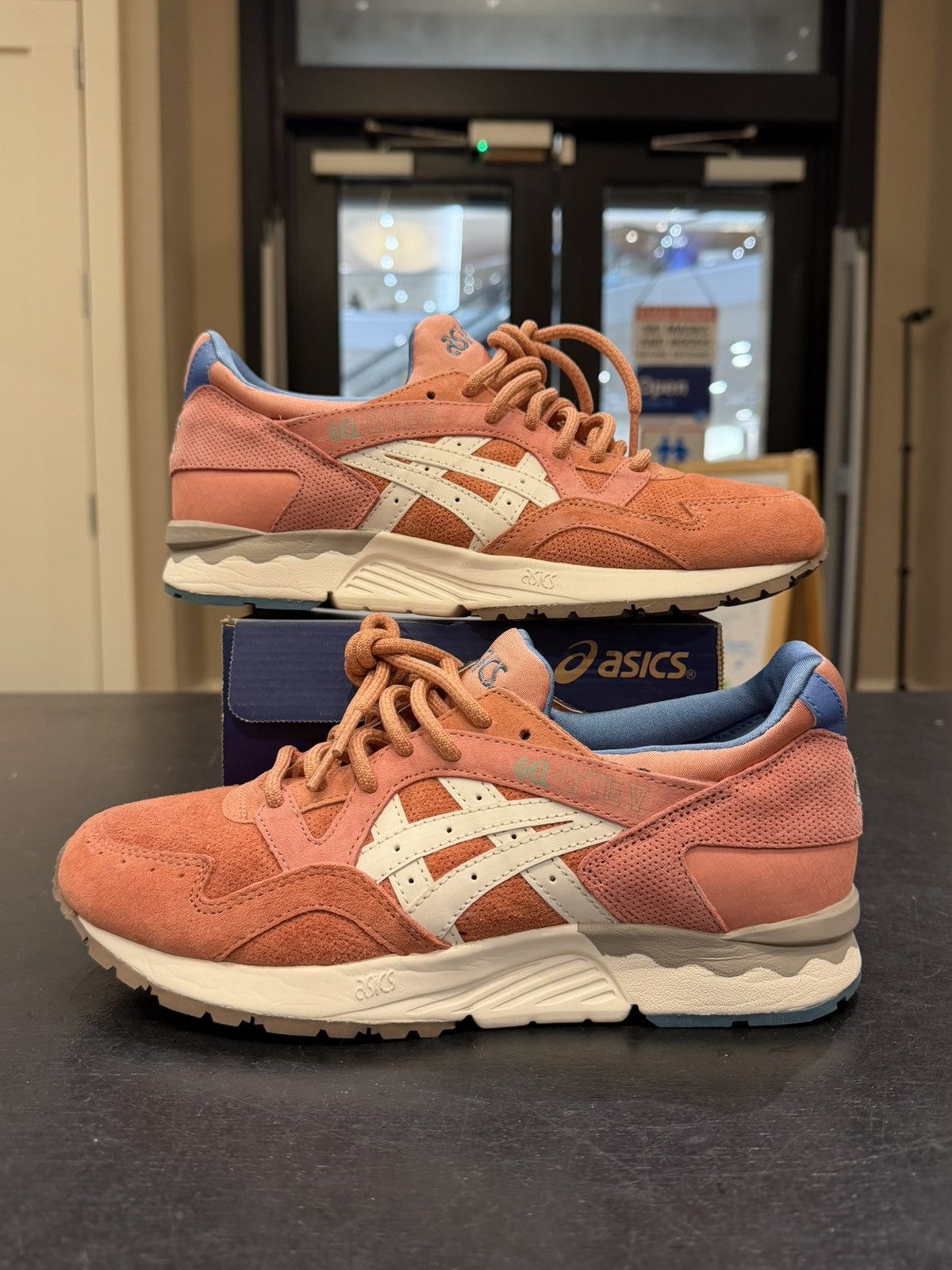 Asics Asics Gel-Lyte 3 ‘Ronnie Fieg Rose Gold’ Size US 8 / EU 41 - 1 Thumbnail