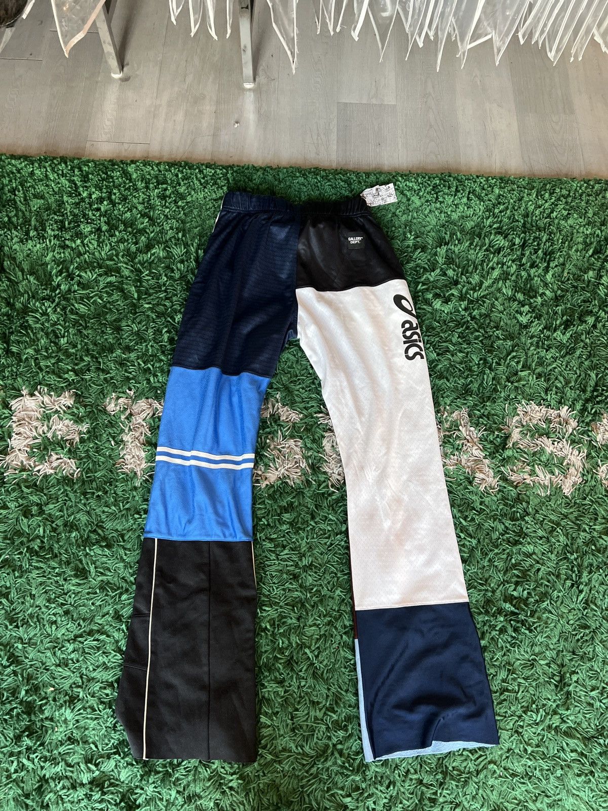 Asics × Gallery Dept. Gallery Dept. Asics Sweatpants Size US 33 - 2 Thumbnail