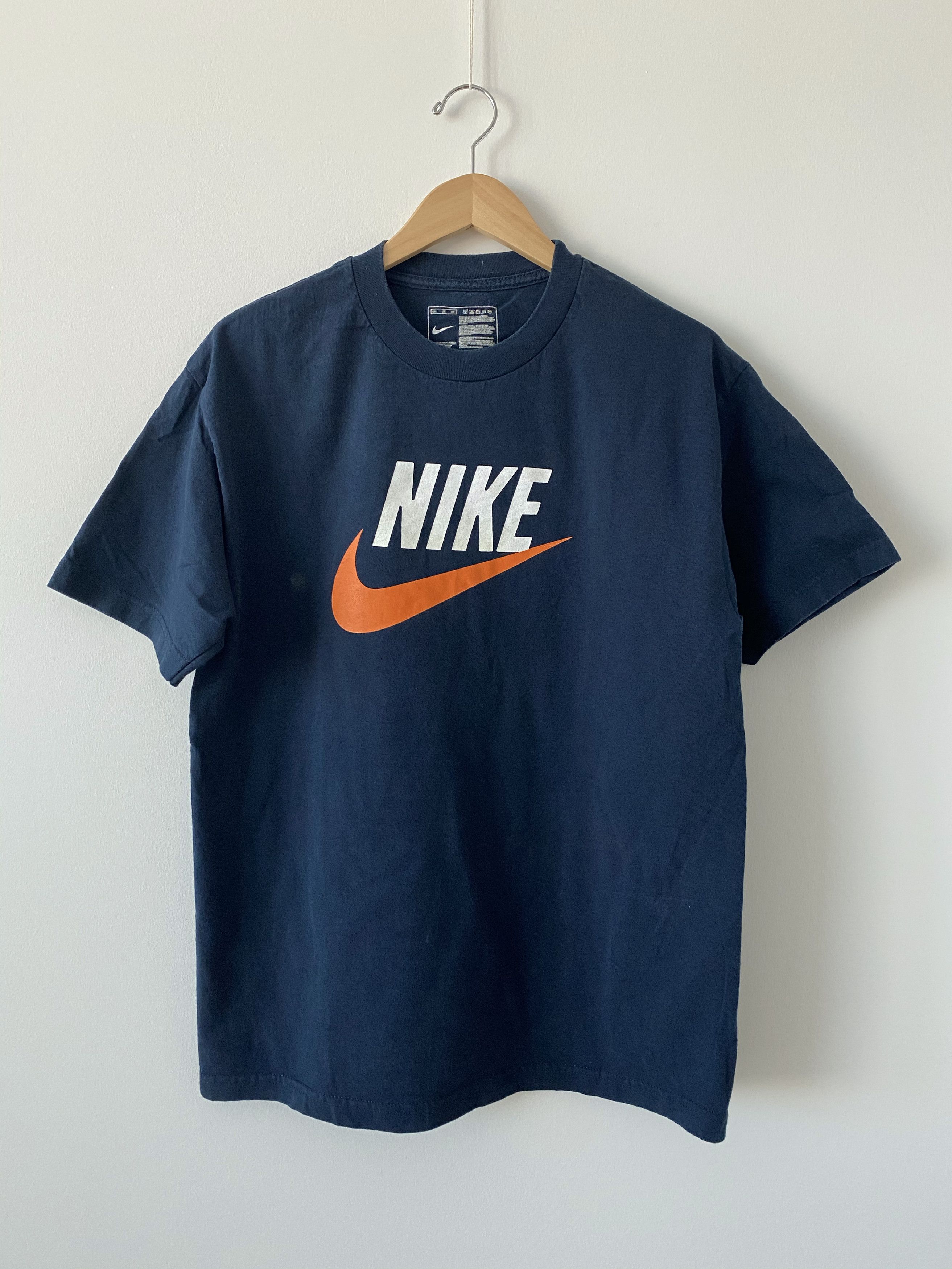 Nike Dark Navy Blue Logo T-Shirt Size US L / EU 52-54 / 3 - 1 Thumbnail