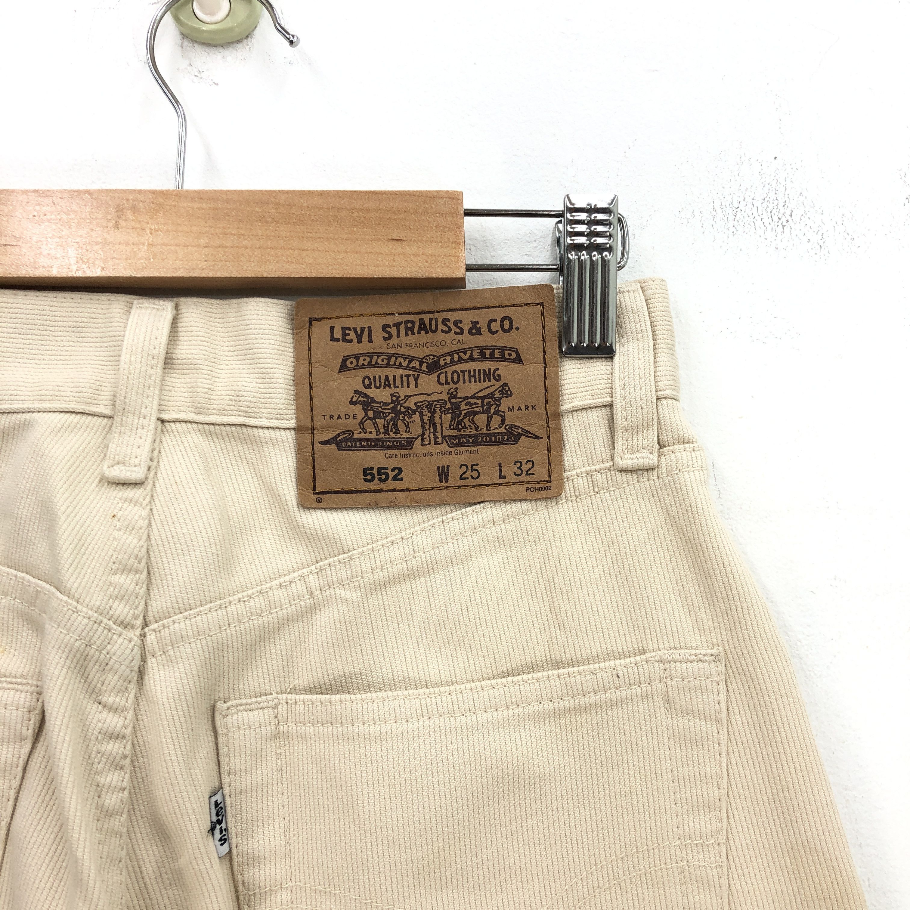 Levi's Vintage 90s Levis 552 Beige Jeans Levi's Corduroy Denim Size 24" / US 00 / IT 34 - 5 Thumbnail