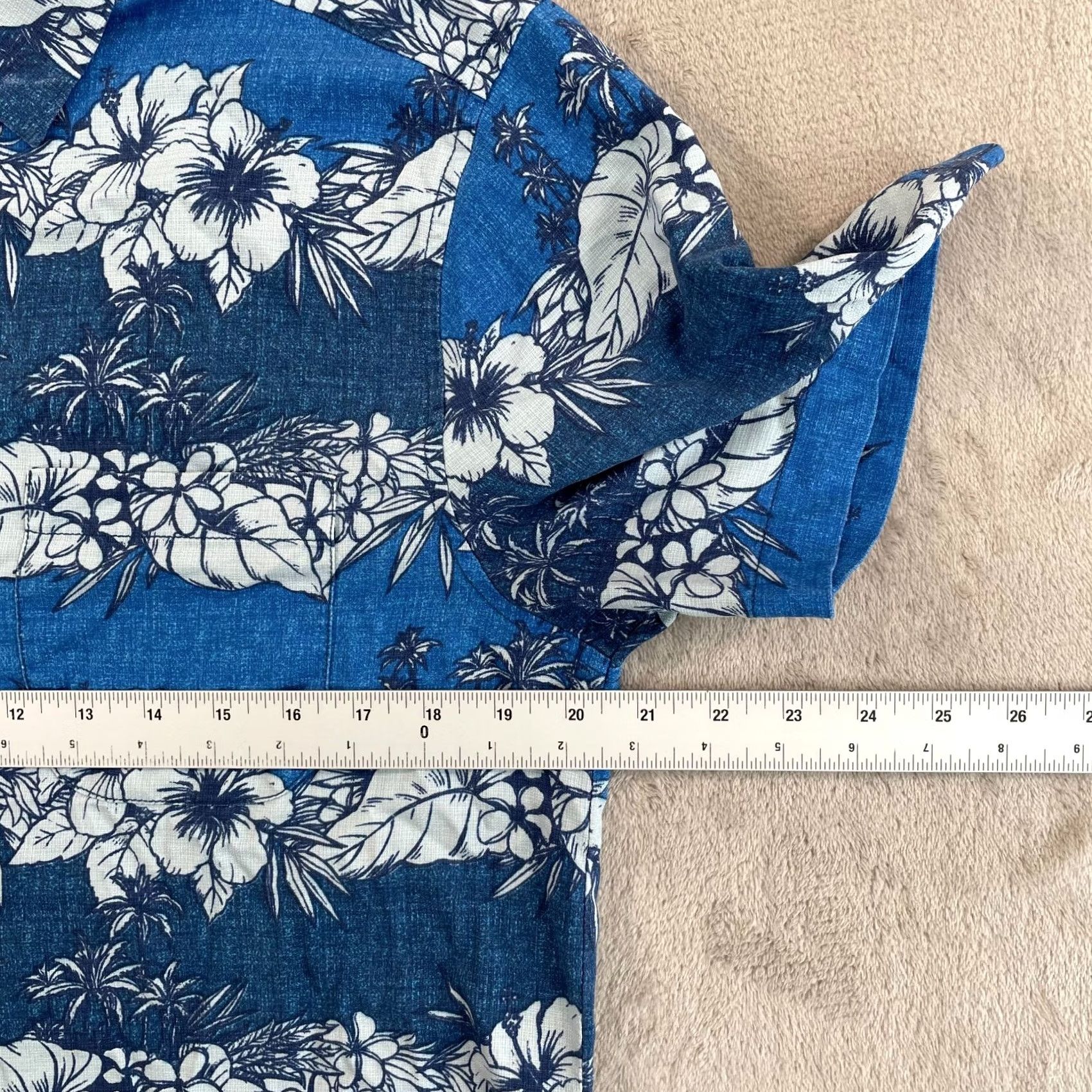 Tommy Bahama Tommy Bahama Island Zone Shirt Men Small Blue Floral Hawaiian Short Sleeve Size US S / EU 44-46 / 1 - 6 Thumbnail