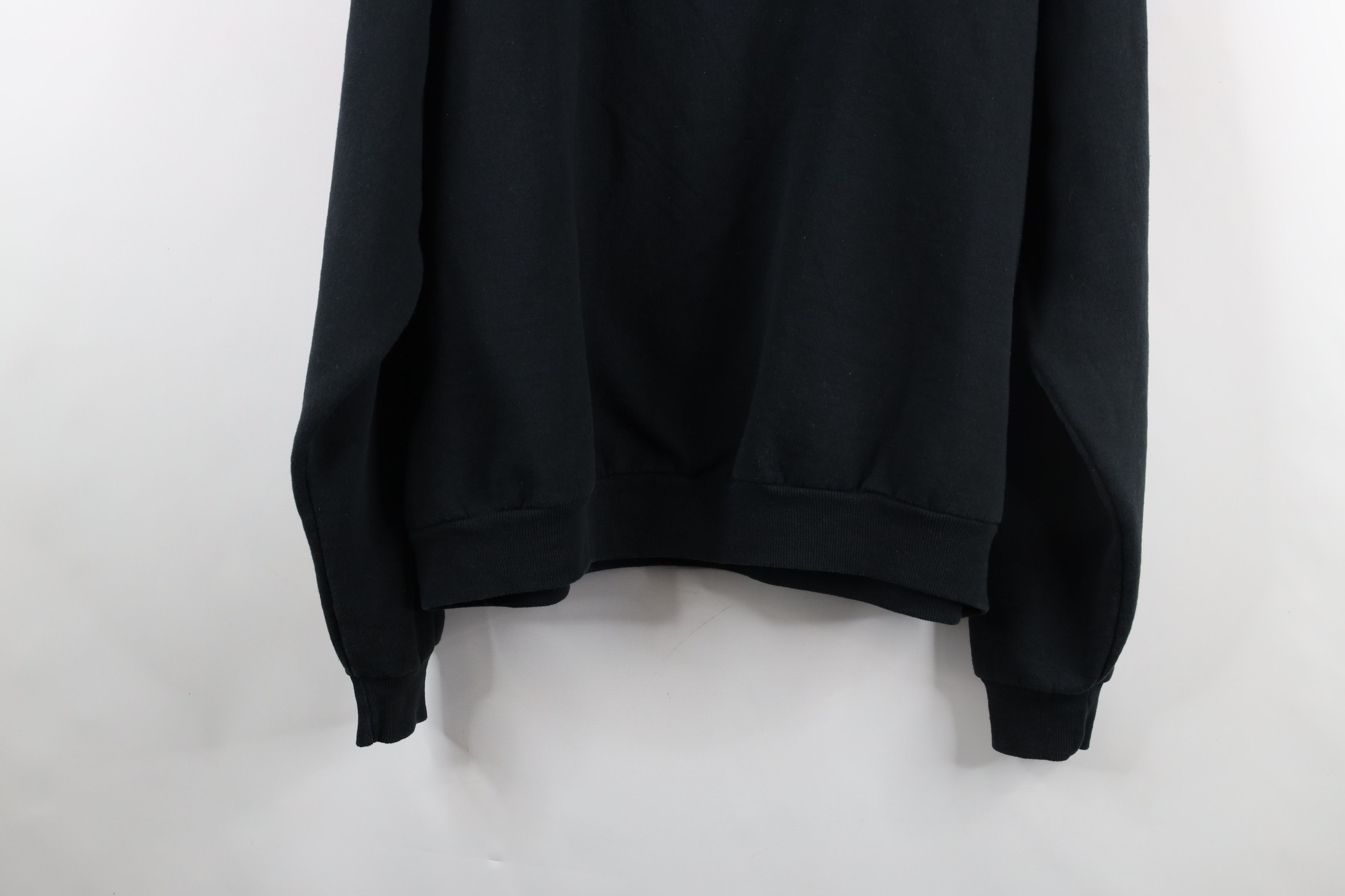 Vintage Vintage 90s Streetwear Faded Blank Crewneck Sweatshirt Black Size US XXL / EU 58 / 5 - 10 Thumbnail