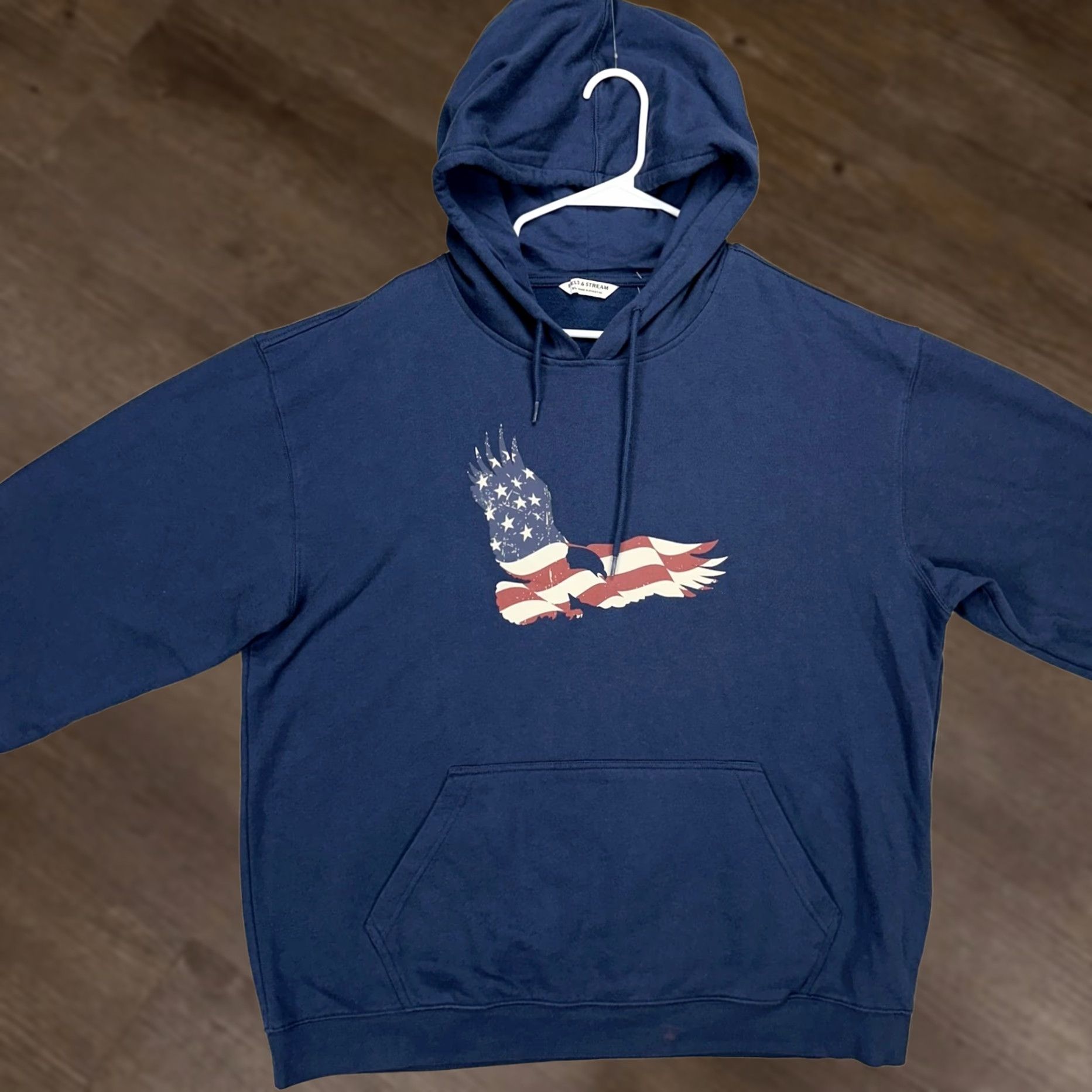 Vintage Field & Stream Mens Hoodie Sweatshirt XL Blue Eagle American Flag Drawstring NEW Size US XL / EU 56 / 4 - 1 Thumbnail