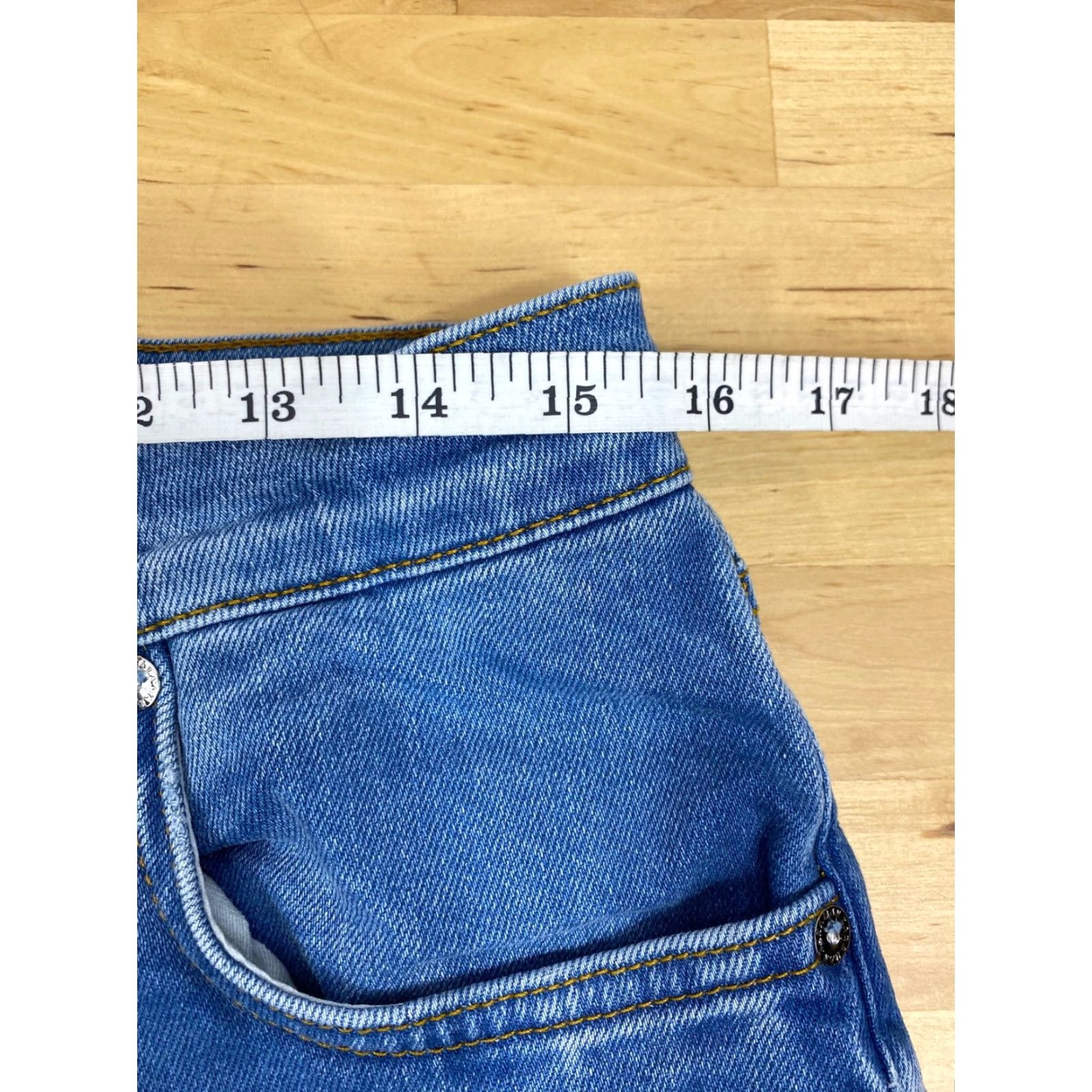 Zara Zara Jeans Women's Size 31 Light Wash Blue Denim 5-Pocket Relaxed Regular Belt Loops Vintage No Size 24" / US 00 / IT 34 - 7 Thumbnail