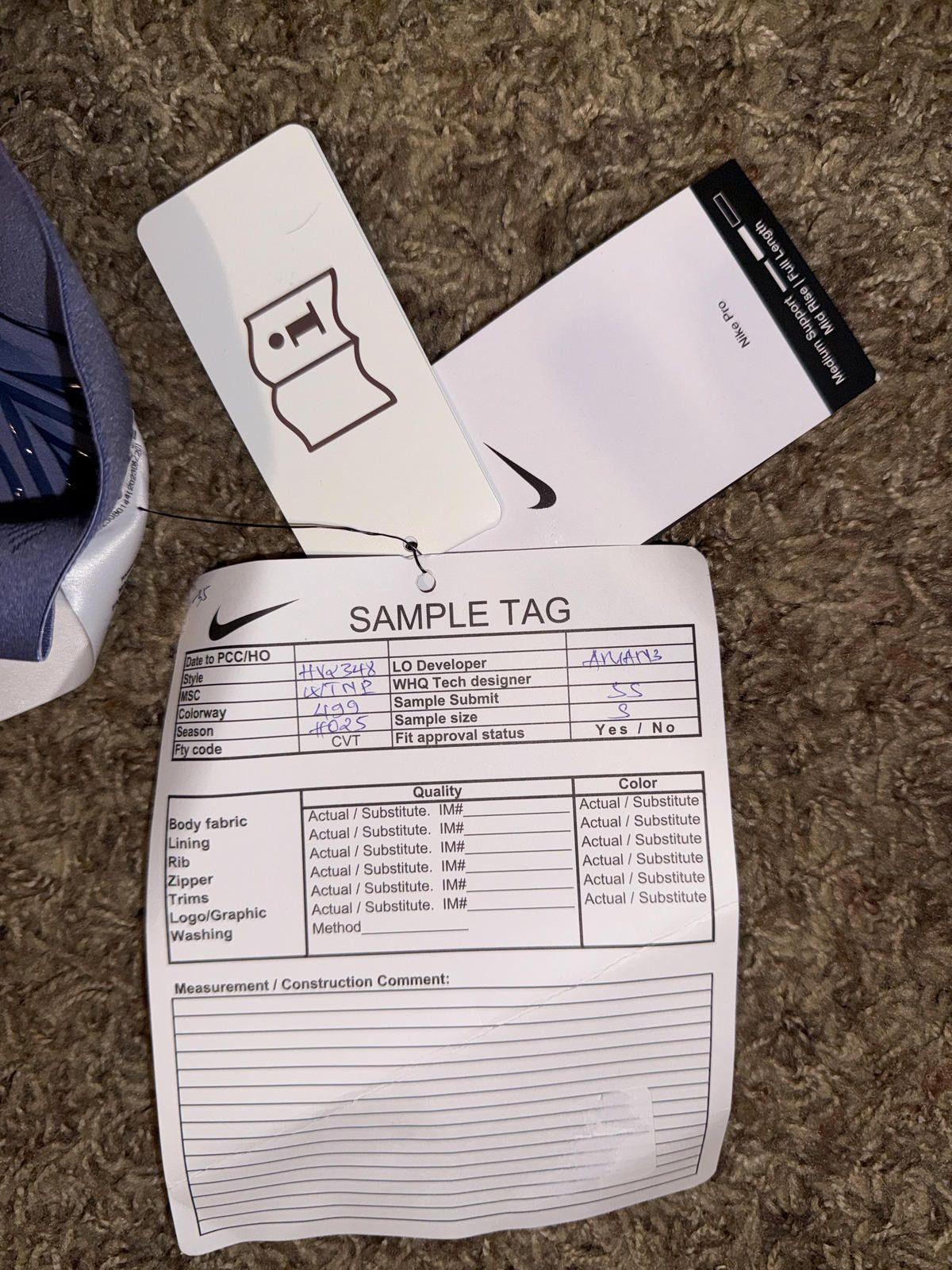 Nike Nike Pro Women's Mid-Rise Full-Length Leggings Sample Size 28" / US 6 / IT 42 - 9 Thumbnail