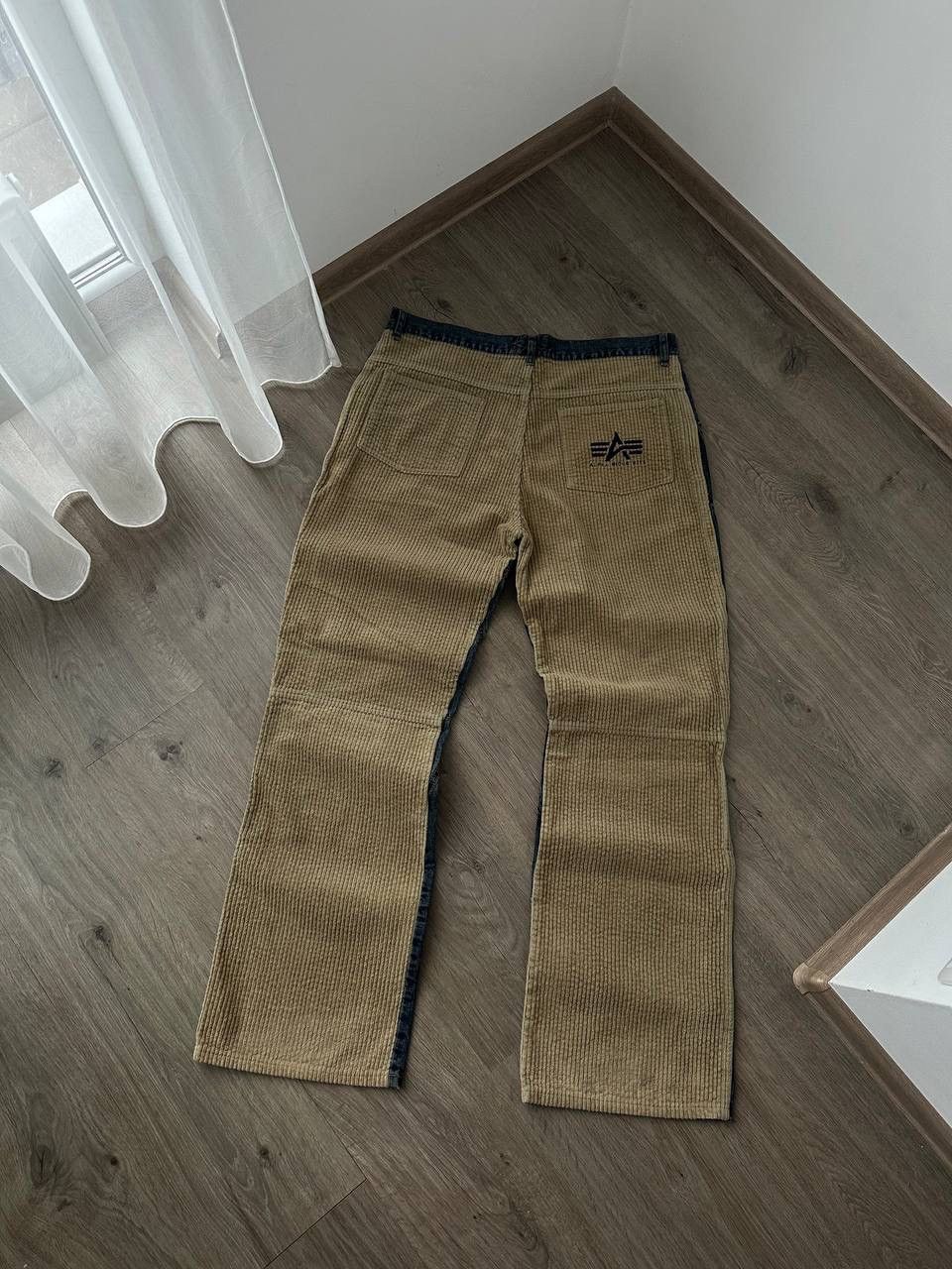 Alpha Industries × Vintage Vintage Alpha Industries Velvet Denim Baggy Big Logo Pants Size US 34 / EU 50 - 1 Thumbnail