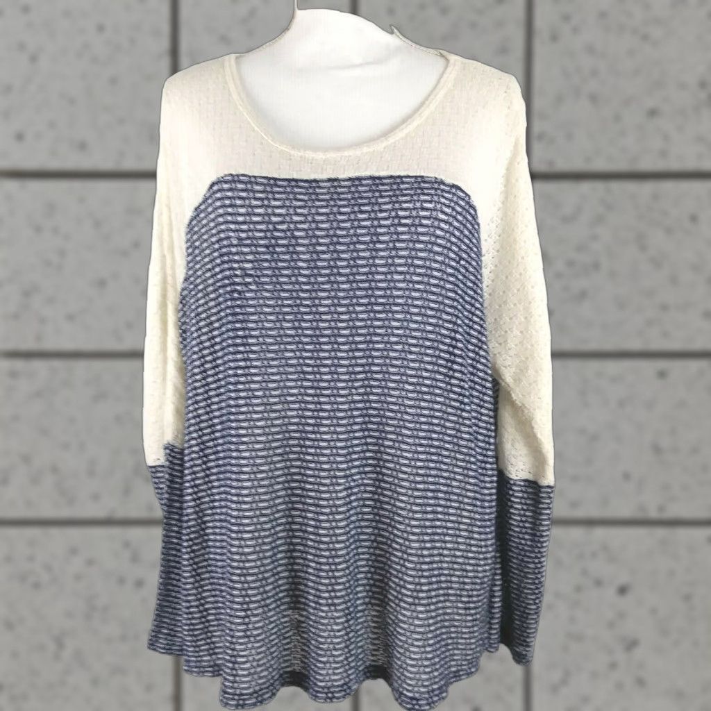 Vintage DAHLYA Womens Top Blouse Shirt Oversized Crochet Light Knit Cream Blue L Size L / US 10 / IT 46 - 1 Thumbnail