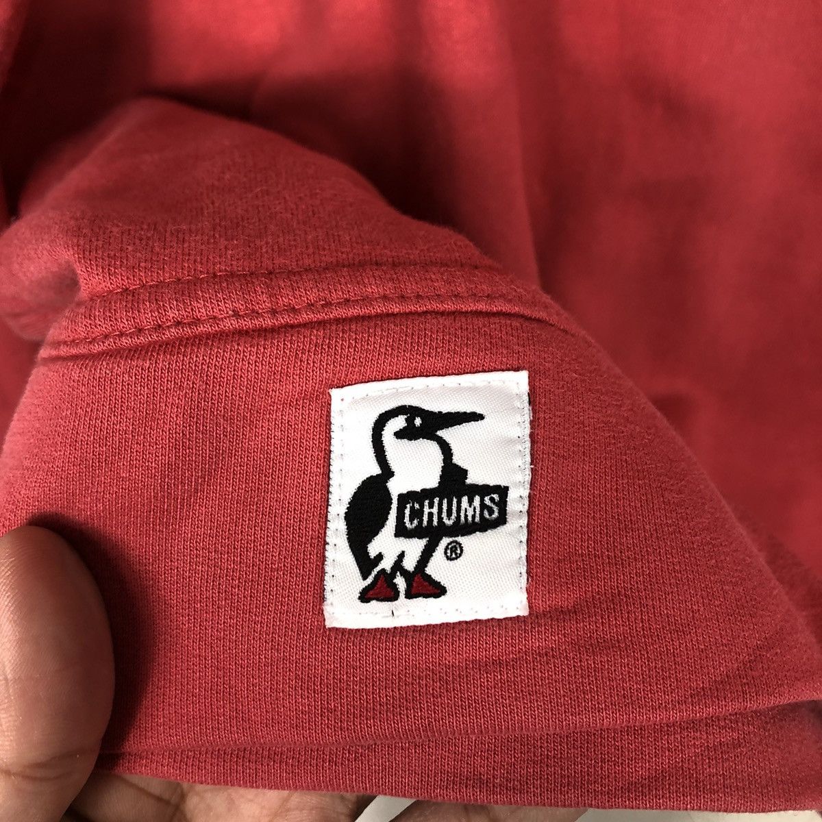 Japanese Brand CHUMS Bold Front Logo Red Crewneck Size US L / EU 52-54 / 3 - 14 Thumbnail