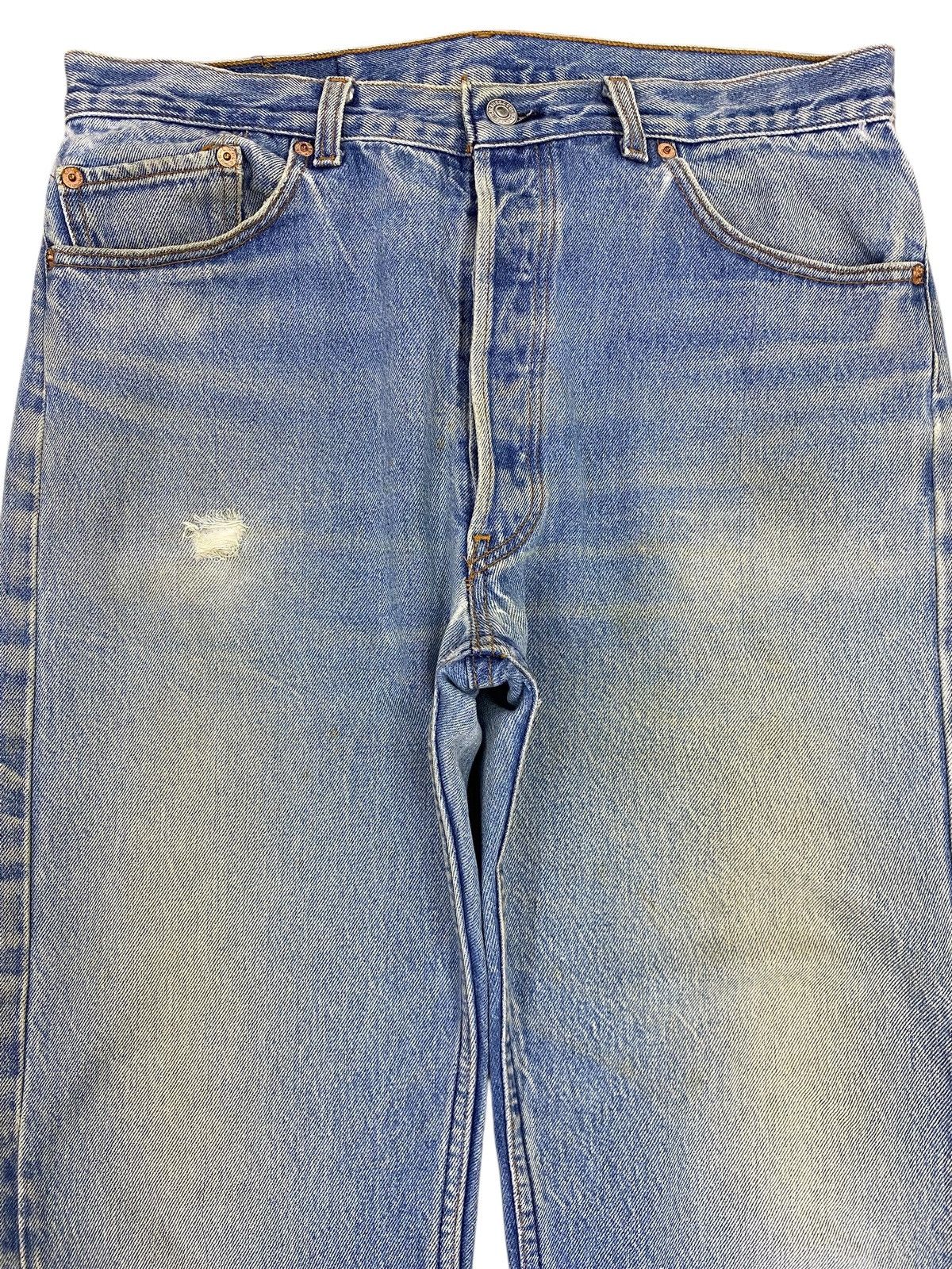 Levi's Levi’s Faded Wash Whiskered Style Straight Leg Jeans Size US 32 / EU 48 - 2 Thumbnail