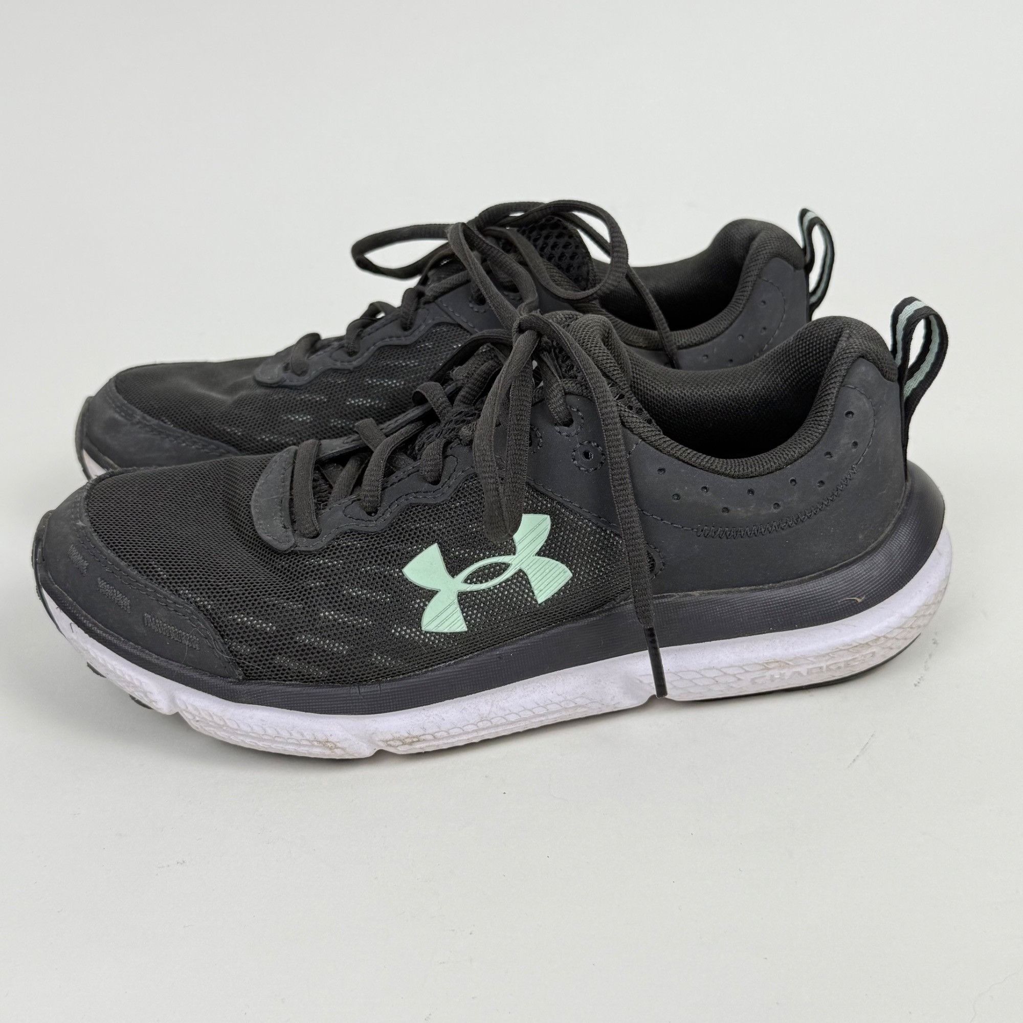 Under Armour Under Armour Charged Gray Running Athletic Shoes 8.5 Size US 8.5 / IT 38.5 - 4 Thumbnail
