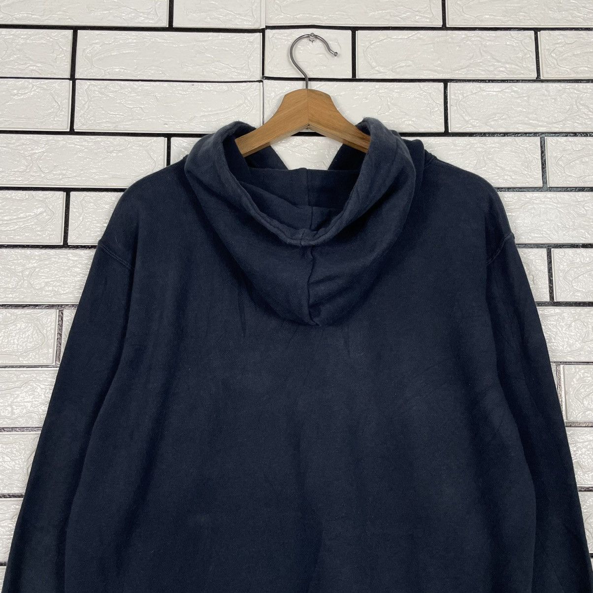 Champion Champion Black Pullover Hoodie Size US M / EU 48-50 / 2 - 7 Thumbnail
