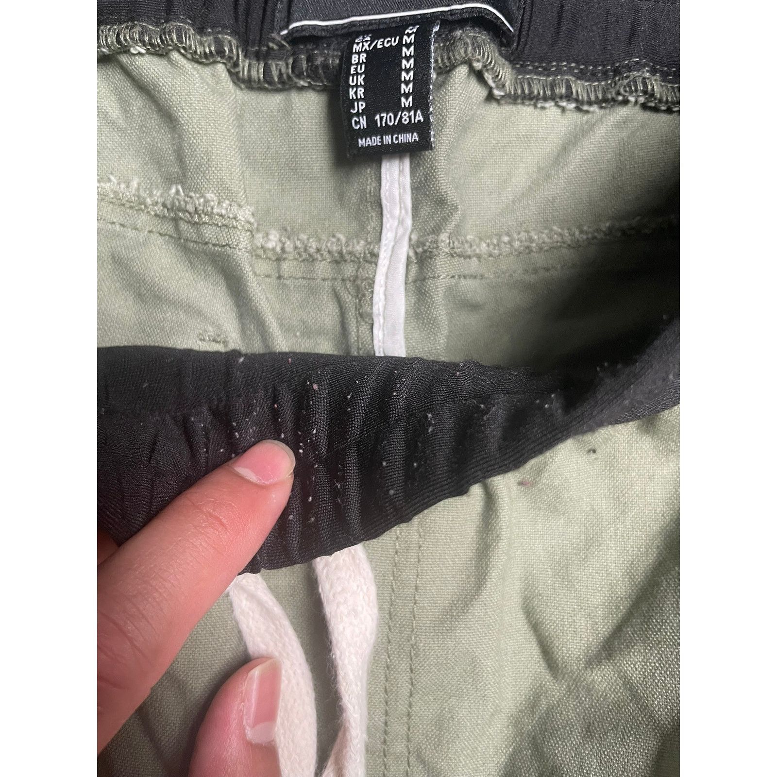 Other Khaki Green Cargo Pants Drawstrings Size Medium Size US 32 / EU 48 - 2 Thumbnail