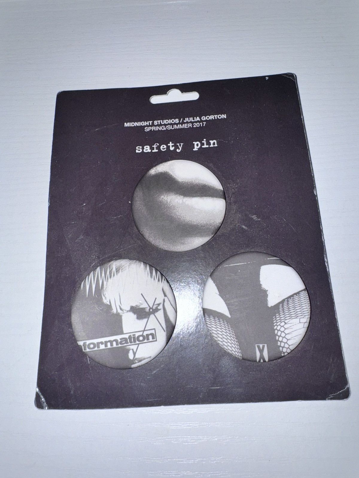 Midnight Studios MIDNIGHT STUDIOS SS17 Safety Pin Size ONE SIZE - 1 Thumbnail