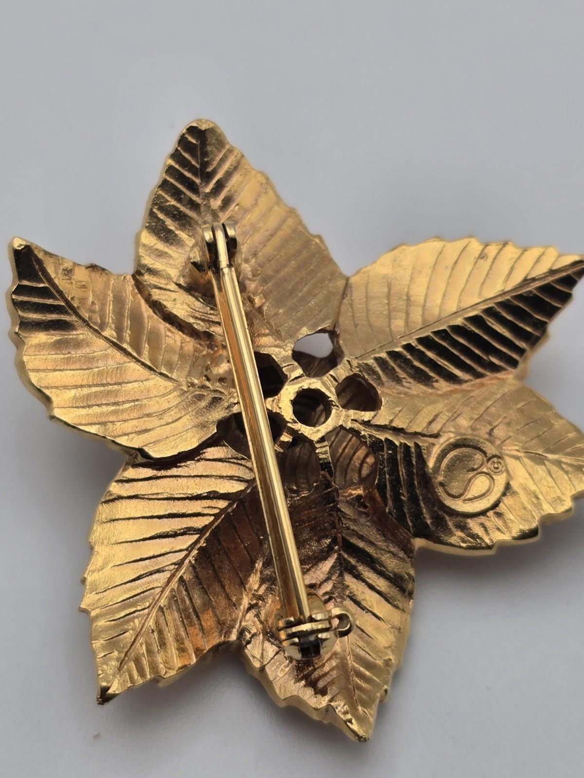 Other Vintage St. John Enamel Ladybug Brooch Gold Tone Signed Size ONE SIZE - 4 Thumbnail