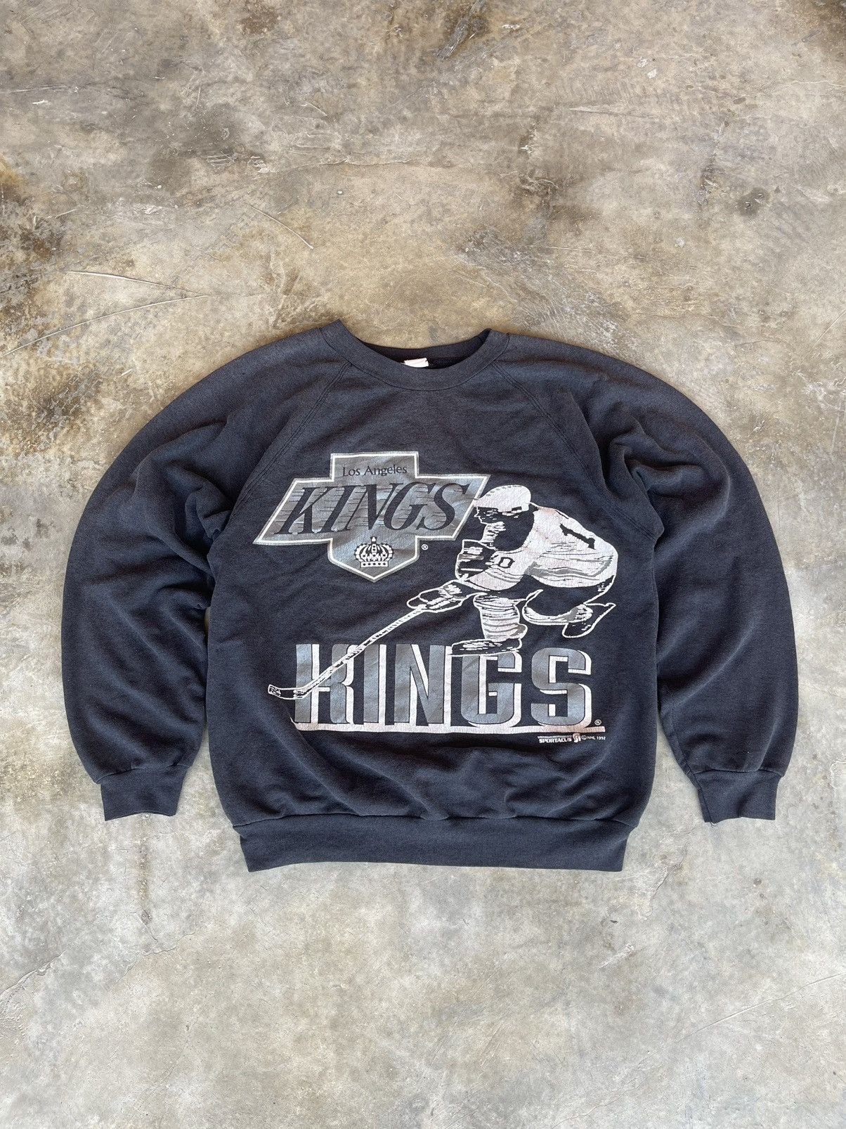 image of 90's Nhl Kings Los Angeles Sweatshirt in Grey, Men's (Size Medium)