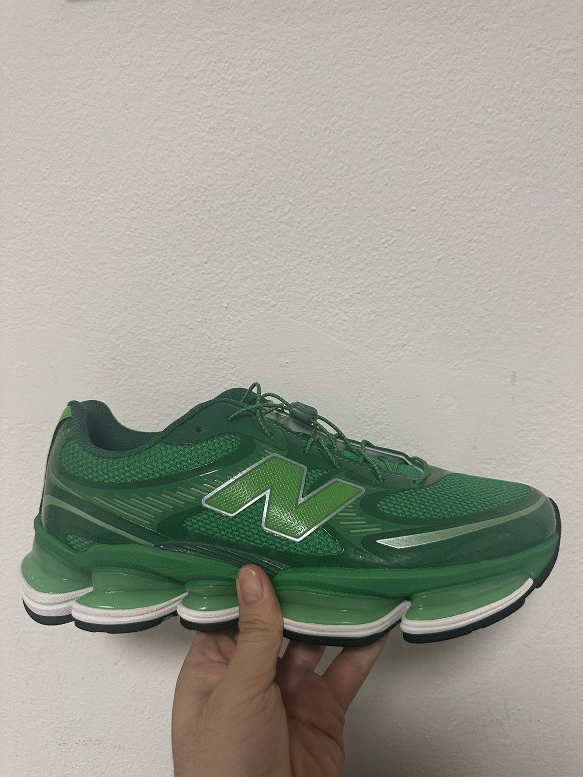 New Balance New Balance Abzorb 2000 x Aminé “Biblioteca” Size US 9 / EU 42 - 7 Thumbnail
