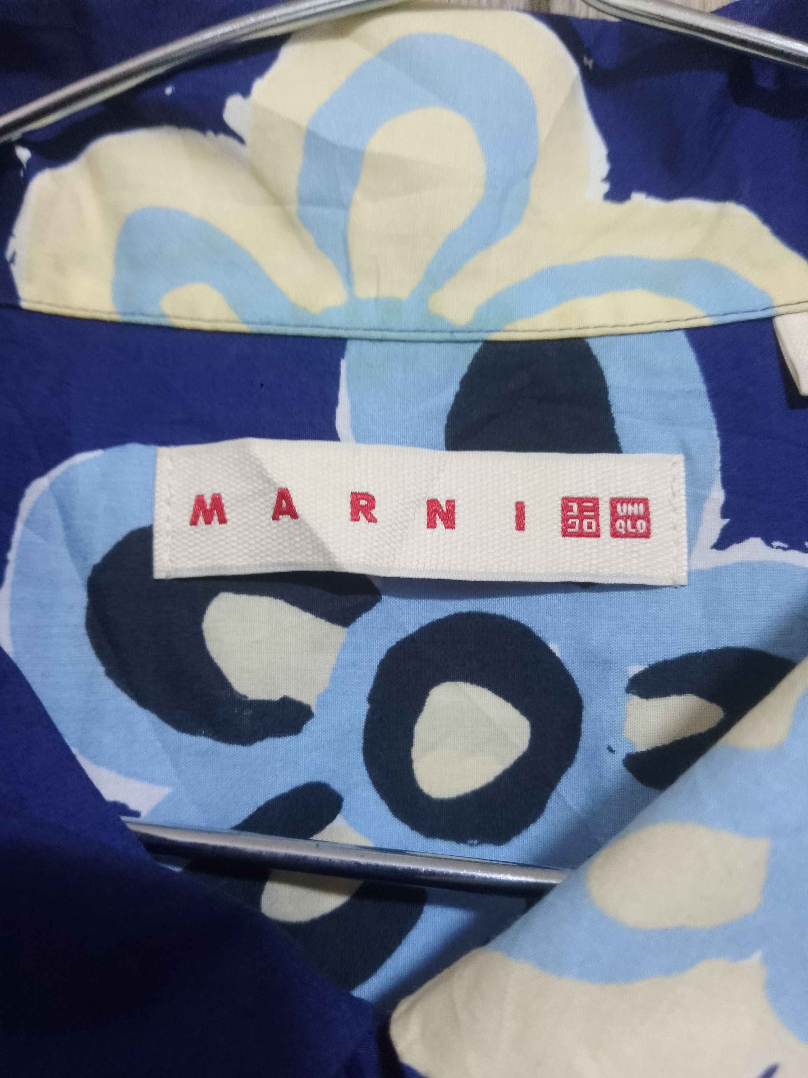 Marni Uniqlo x Marni oversized printed open collar shirt Size US XL / EU 56 / 4 - 5 Thumbnail