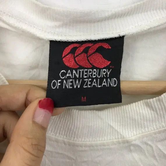 Canterbury of New Zealand Vtg 90’ CANTERBURY NEW ZEALAND Rainbow Logo Tee Shirt Size US M / EU 48-50 / 2 - 3 Thumbnail