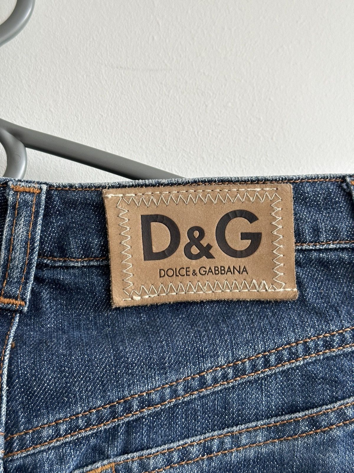 Dolce & Gabbana Vintage Dolce & Gabbana Denim Knee Length Skirt Blue Size 26 Size 26" / US 2 / IT 38 - 5 Thumbnail
