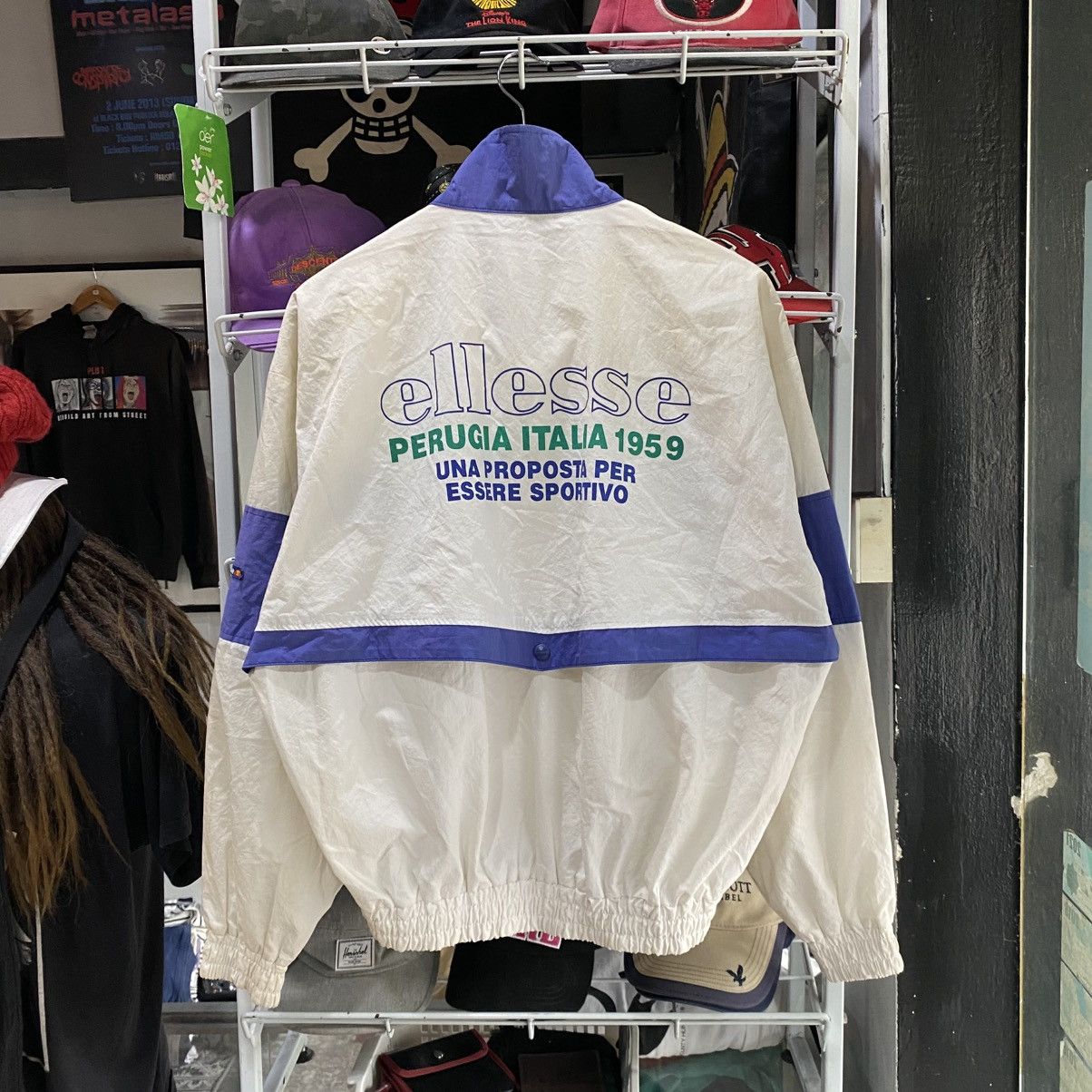 Ellesse Vintage Ellesse big logo Embroidery light jackets Size US L / EU 52-54 / 3 - 1 Thumbnail