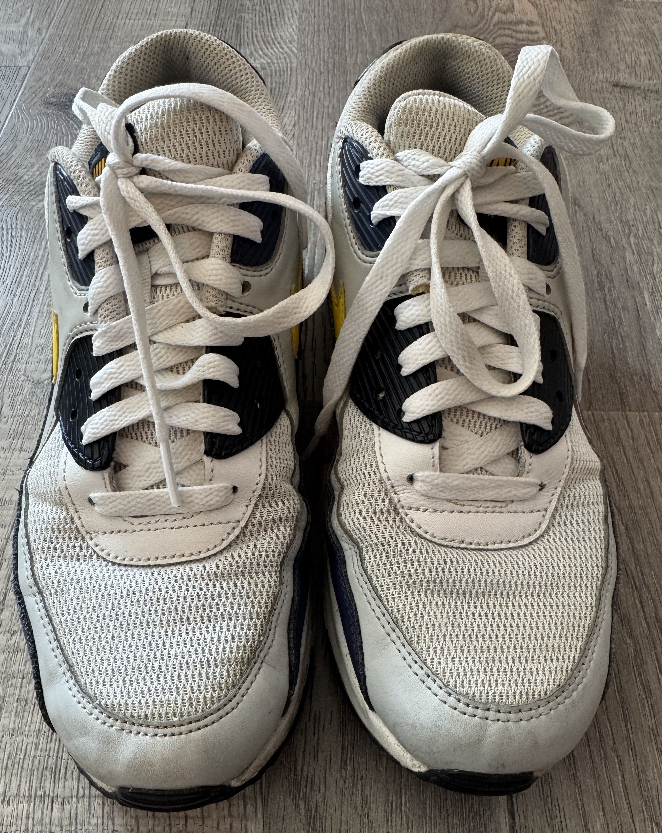 Nike Nike Air Max 90 Essential Michigan 8.5 Size US 8.5 / EU 41-42 - 3 Thumbnail