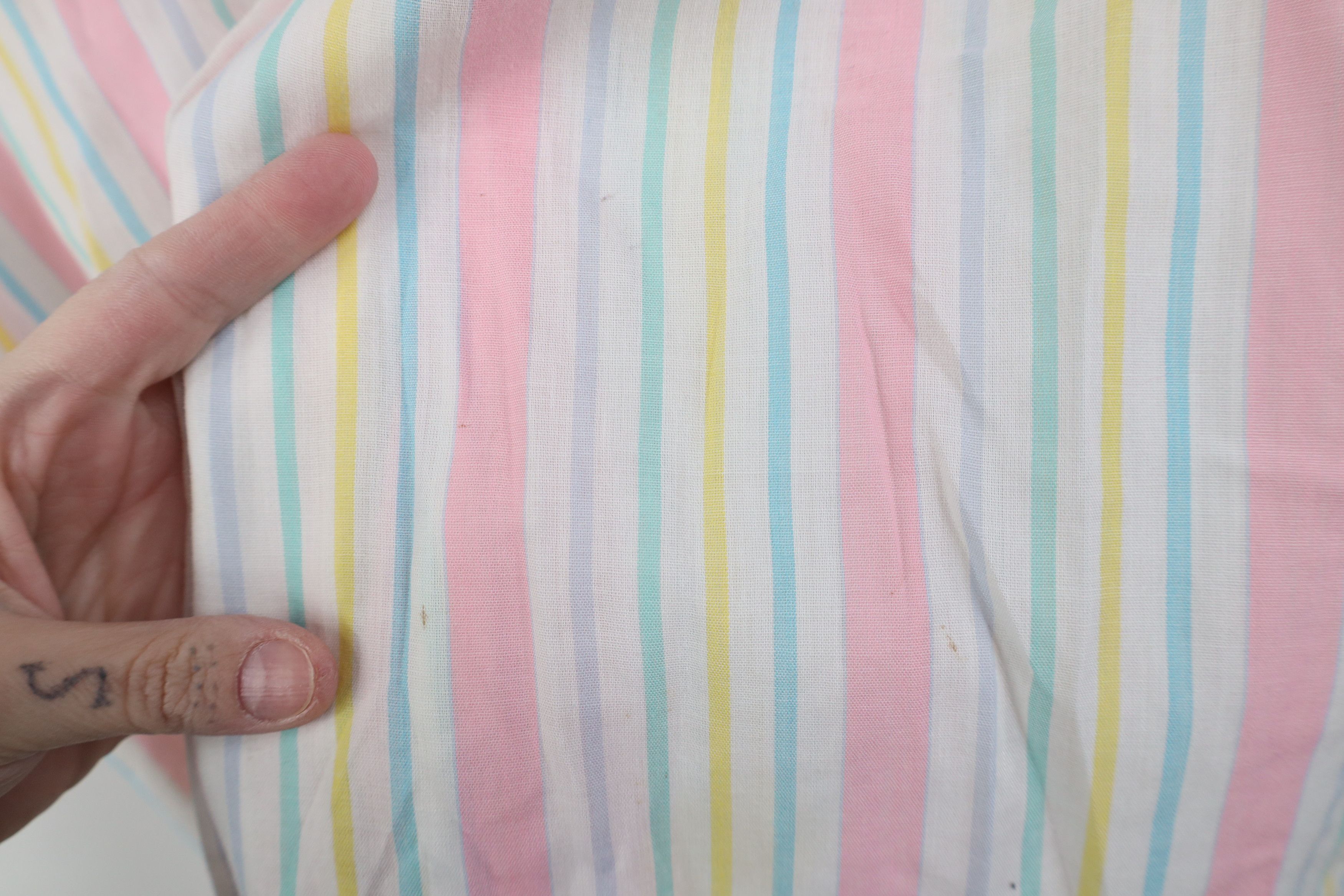 Vintage Vintage 70s 80s Streetwear Rainbow Striped Button Shirt Size S / US 4 / IT 40 - 4 Thumbnail